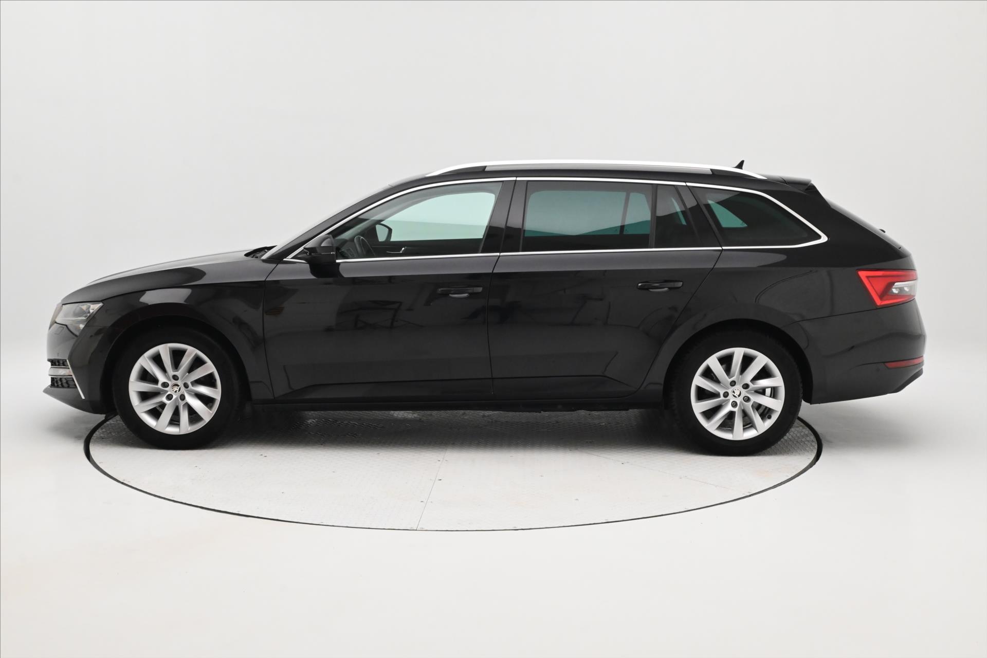 Main photo of the car Skoda Superb 1.4 TSI iV 160 kW DSG Style Warranty up to 5 years (8)
