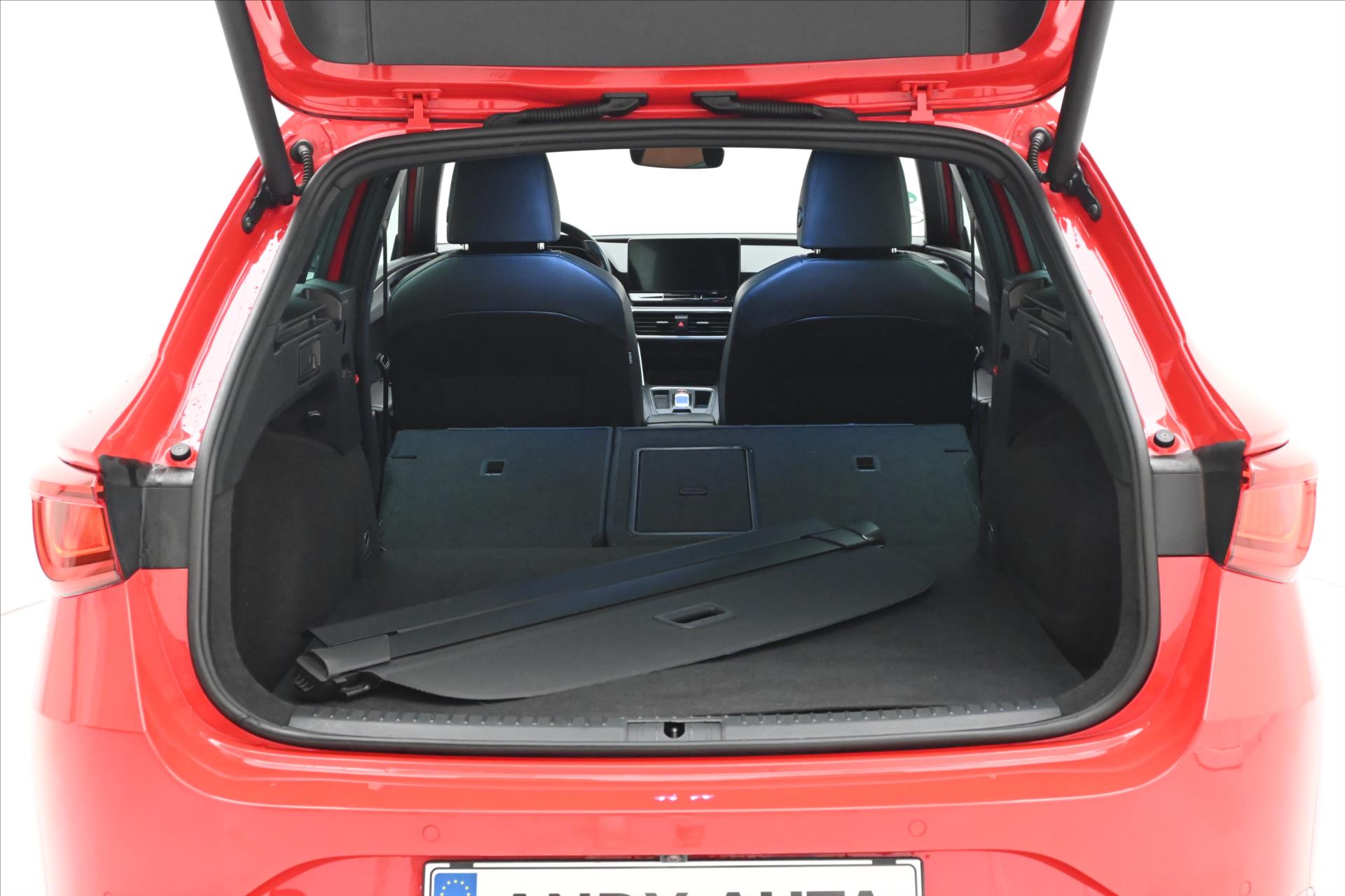 Main photo of the car Seat Leon 1.4 FR TSI 150 kW e-Hybrid Warranty up to 5 years (11)