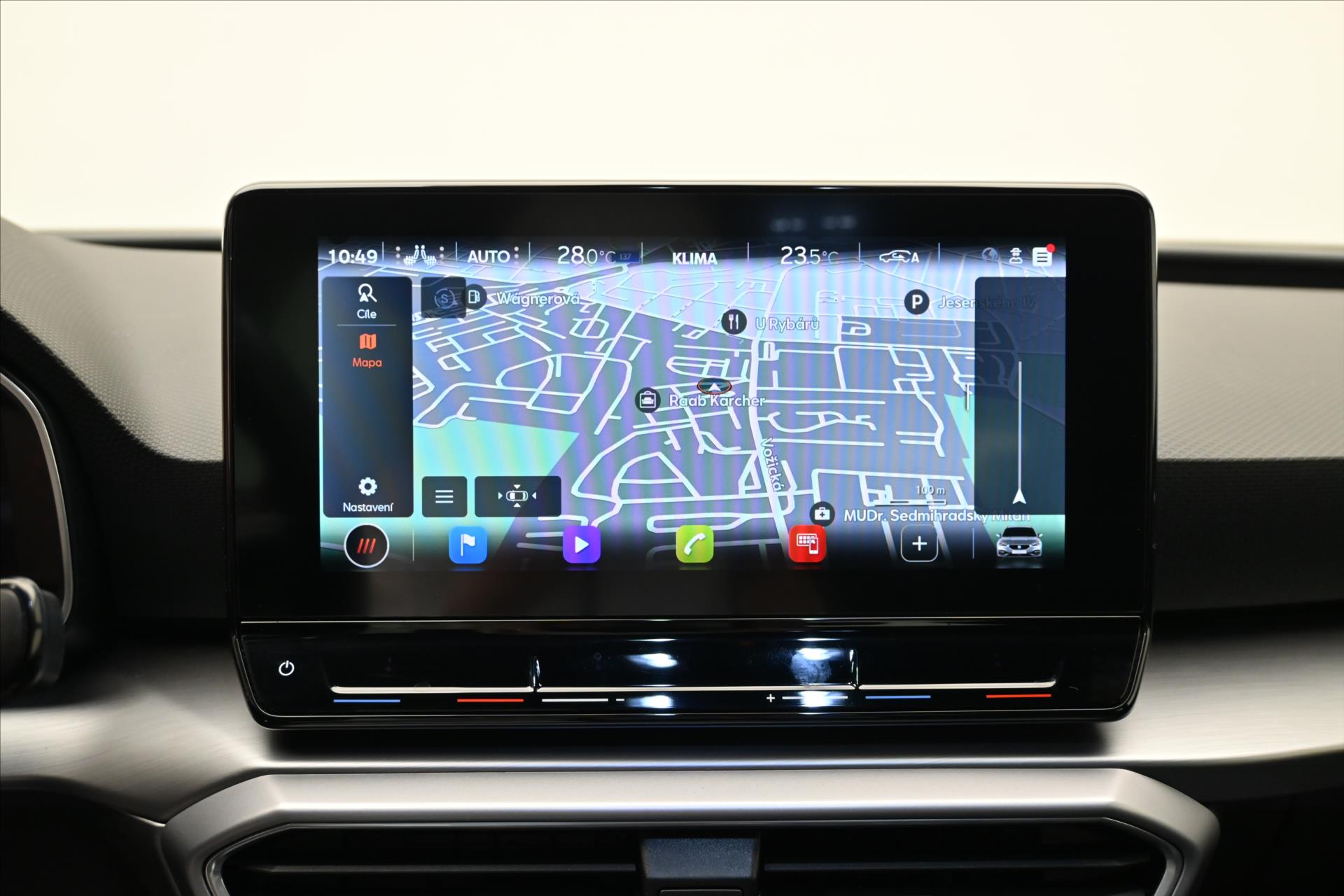 Hlavní fotografie vozu Seat Leon 1,4 TSI 150kW e-HYBRID FR DSG Záruka až 5 let (18)