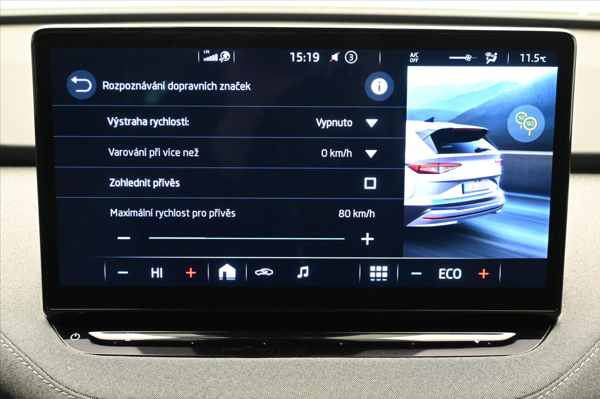 Main photo of the car Skoda Enyaq IV 80 150 kW 82 kWh Keyless-Go SoH 93% Warranty up to 5 years (20)