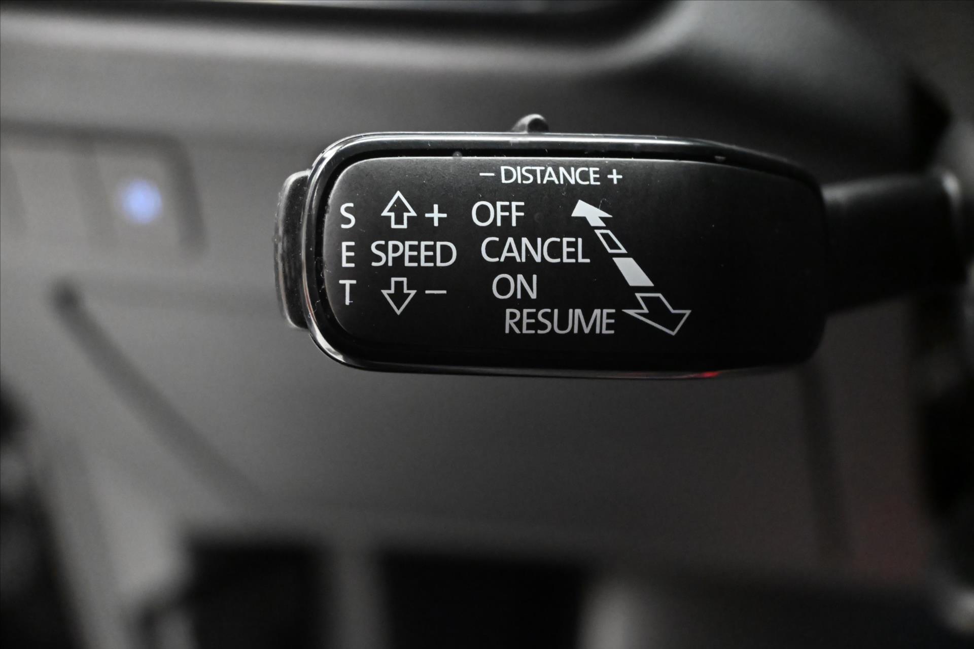 Main photo of the car Skoda Enyaq IV 80 150 kW 82 kWh Keyless-Go SoH 93% Warranty up to 5 years (24)