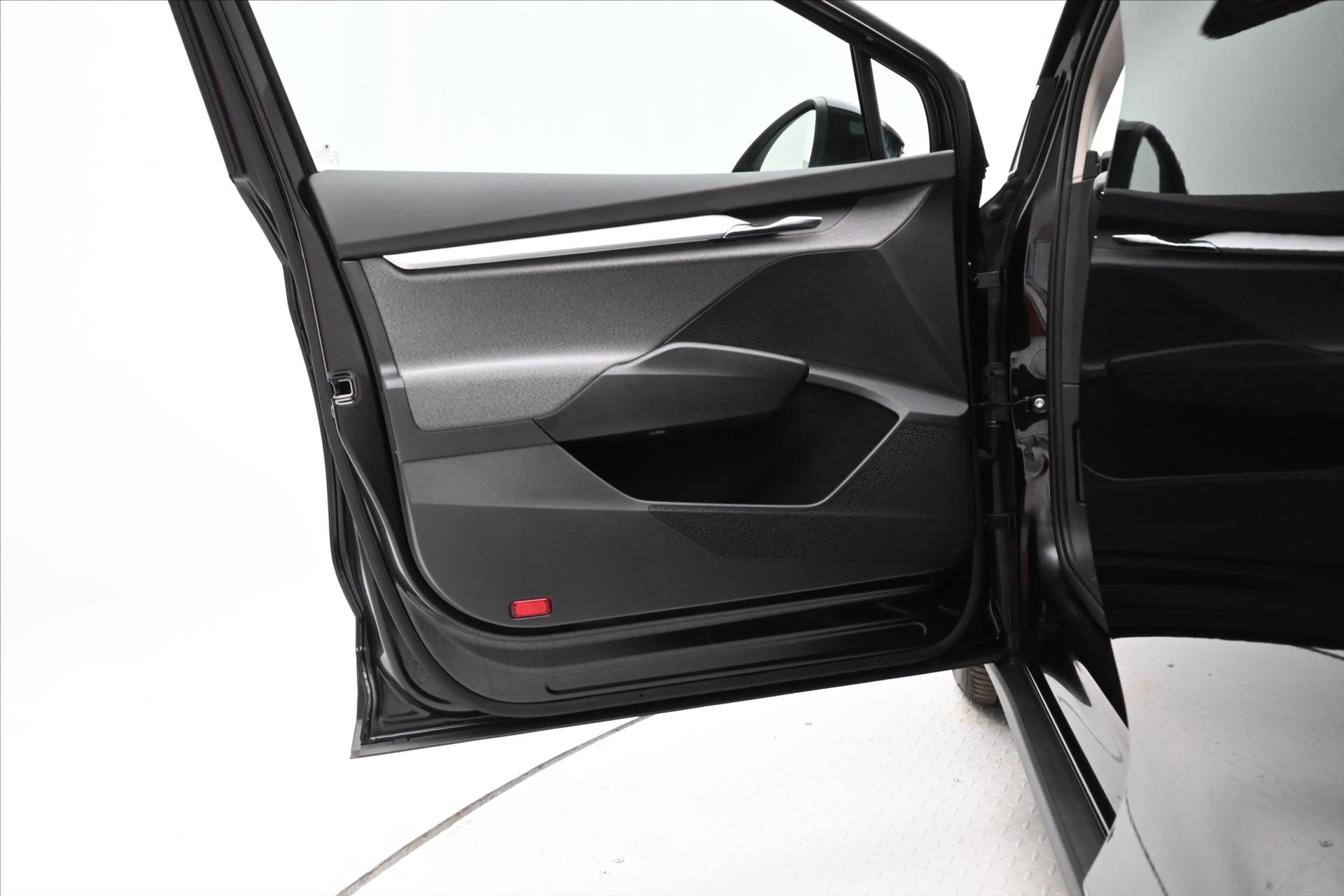 Main photo of the car Skoda Enyaq IV 80 150 kW 82 kWh Keyless-Go SoH 93% Warranty up to 5 years (25)