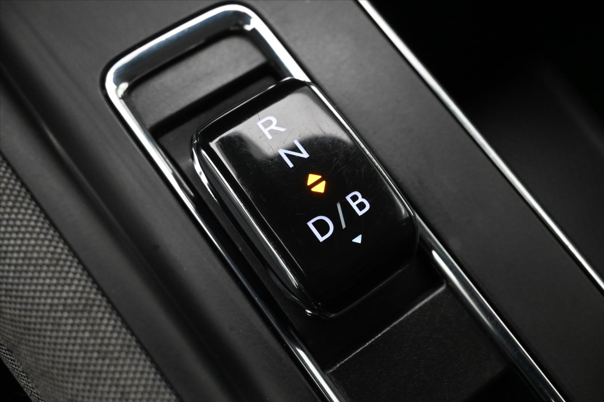 Hlavní fotografie vozu Škoda Enyaq iV 80 150kW 82kWh Záruka až 5 let (22)