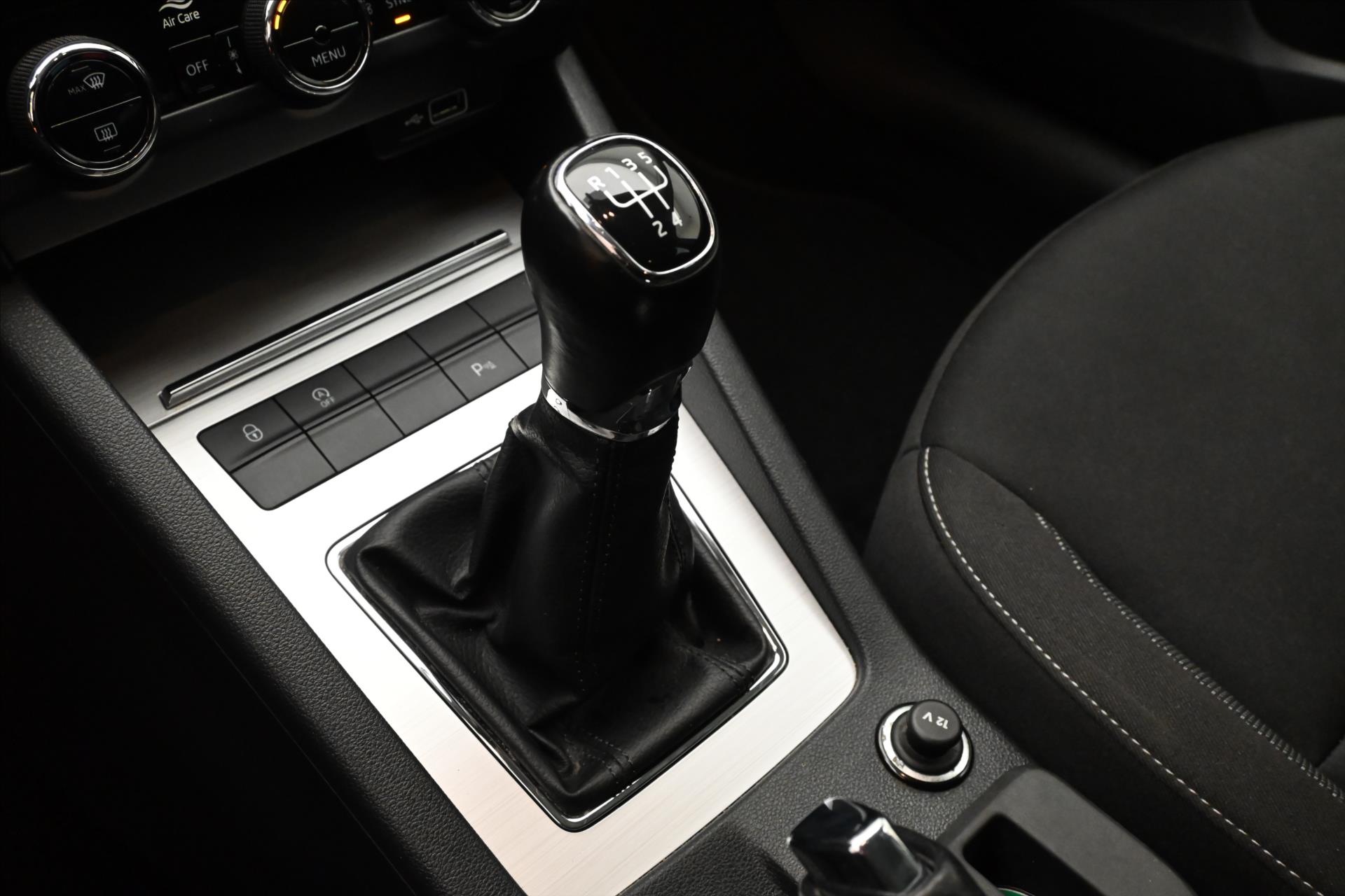 Hlavní fotografie vozu Škoda Octavia 1,6 TDI 85kW Ambition Záruka až 5 let (18)