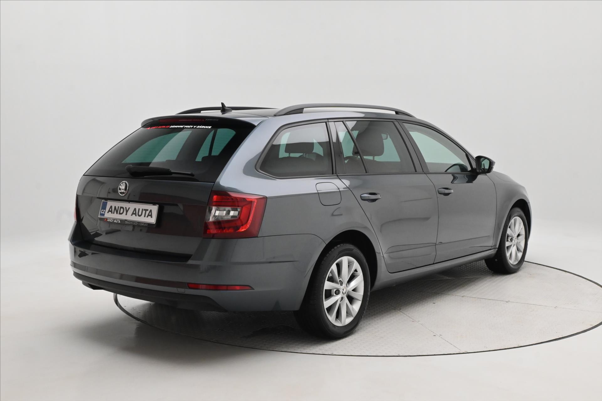 Hlavní fotografie vozu Škoda Octavia 1,6 TDI 85kW Ambition Záruka až 5 let (4)