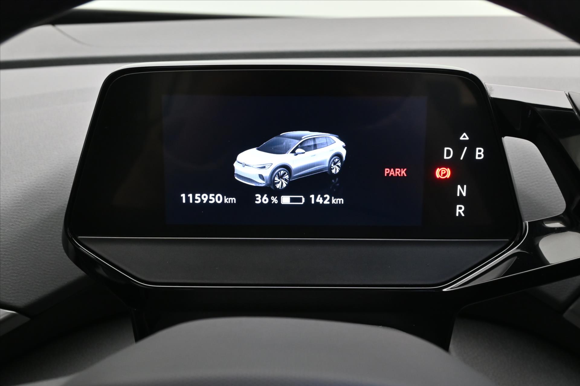 Hlavní fotografie vozu Volkswagen ID.4 150 kW 77kWh Perfor. SoH 95% Záruka až 5 let (16)