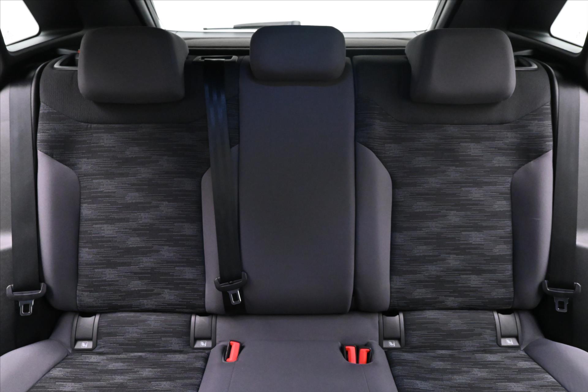 Hlavní fotografie vozu Volkswagen ID.4 150 kW 77kWh Perfor. SoH 95% Záruka až 5 let (27)