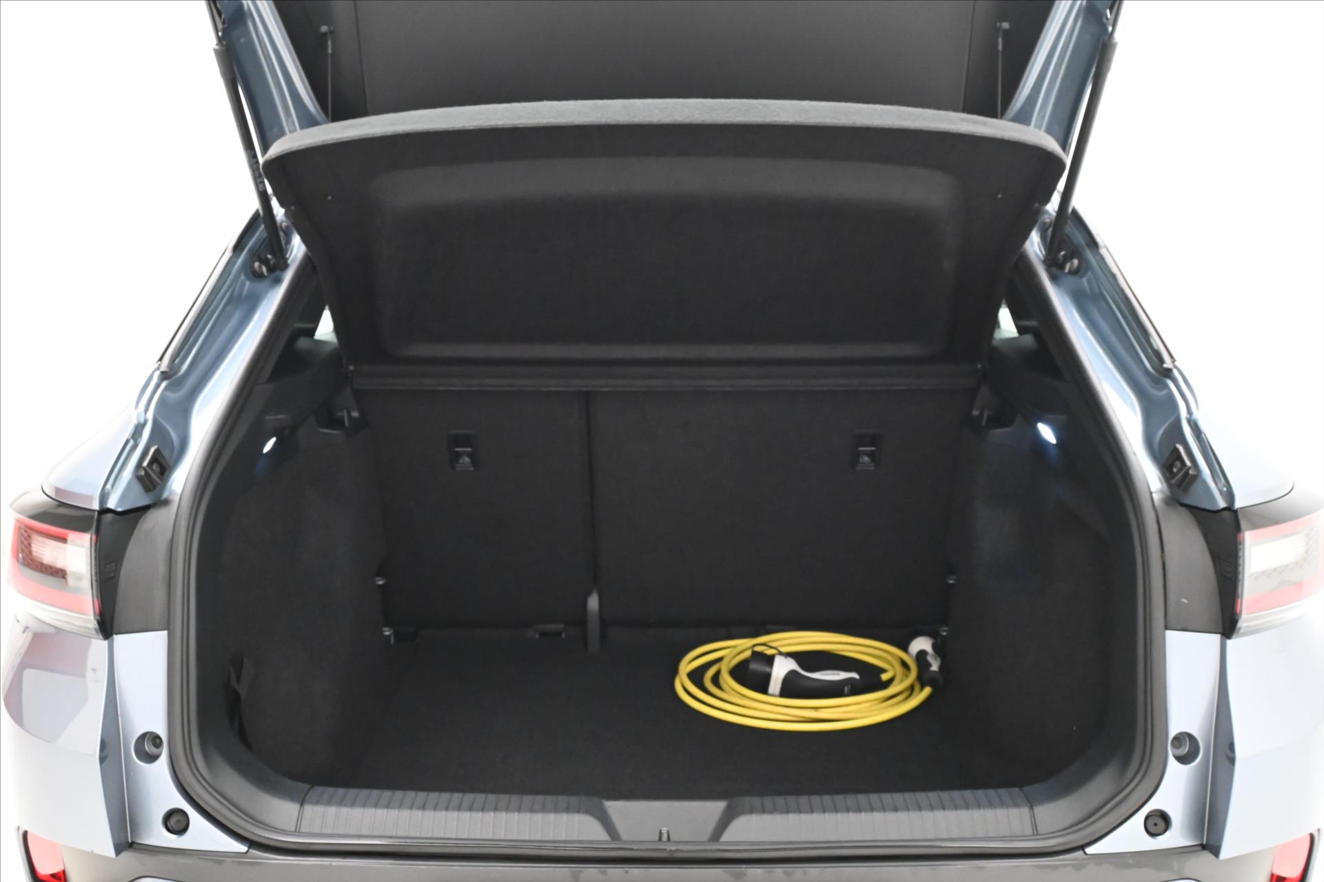 Hlavní fotografie vozu Volkswagen ID.4 150kW 77kWh Perfor. SoH 95% Záruka až 5 let (9)