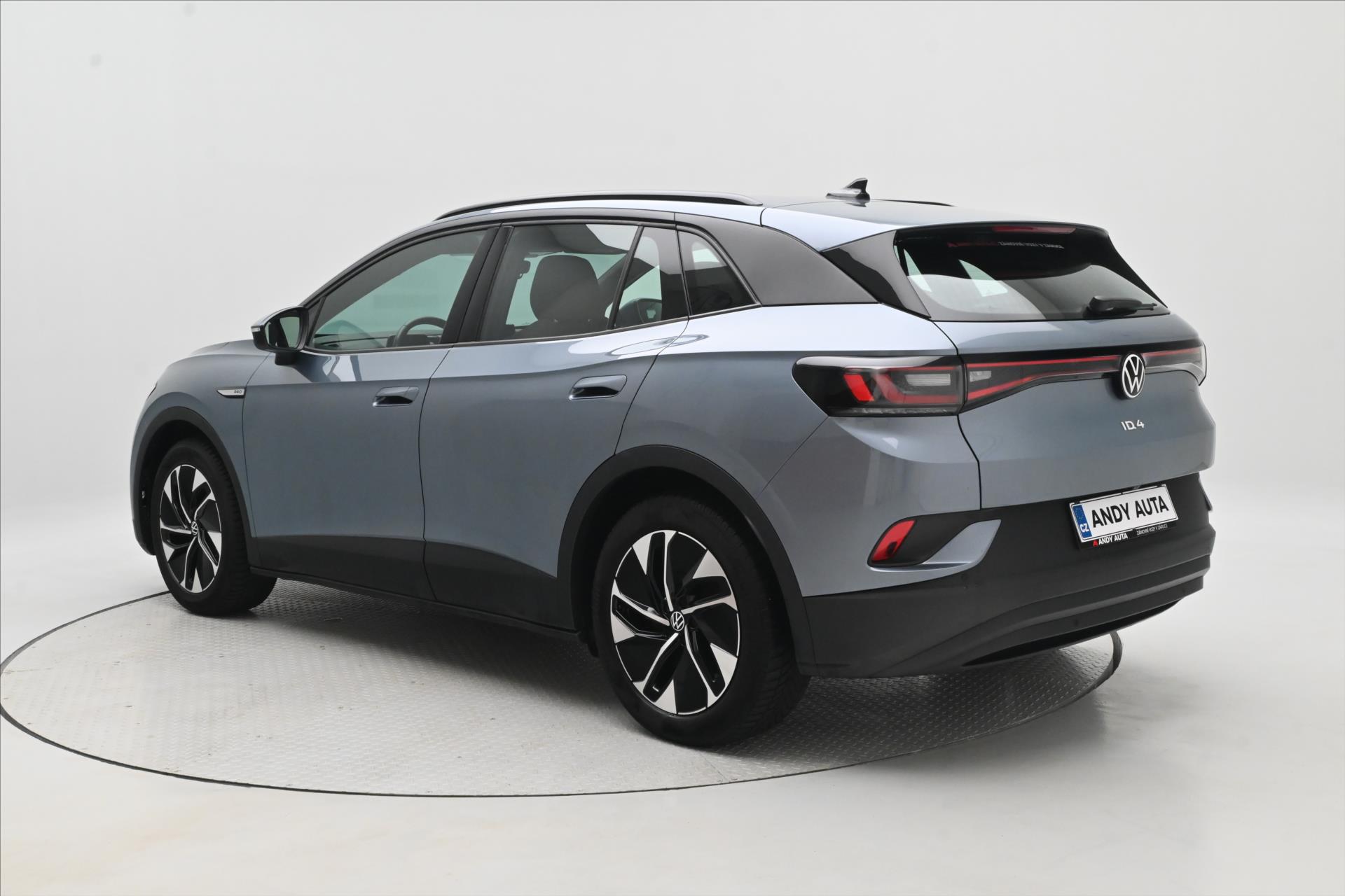 Hlavní fotografie vozu Volkswagen ID.4 150kW 77kWh Perfor. SoH 95% Záruka až 5 let (6)