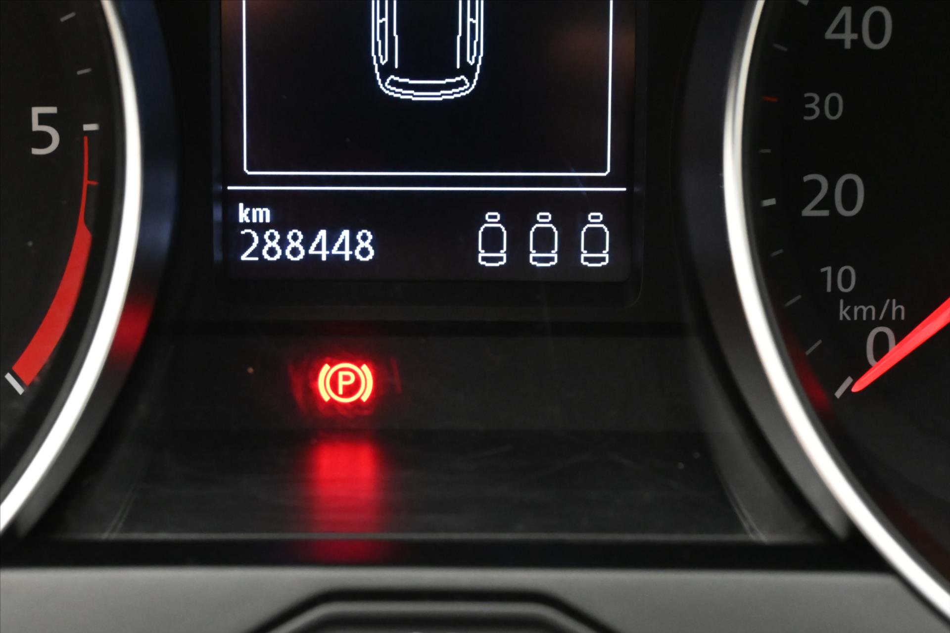 Main photo of the car Volkswagen Passat 1.6 TDI 88 kW Navi LED Warranty (17)