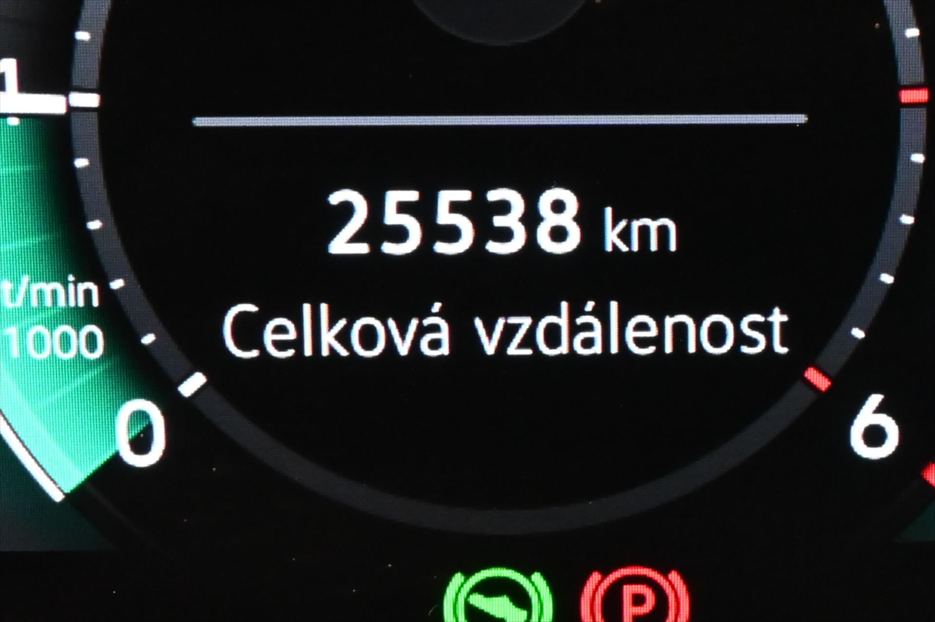 Hlavní fotografie vozu Volkswagen Passat 2,0 TDI 110 kW DSG Business Záruka až 5 let (17)