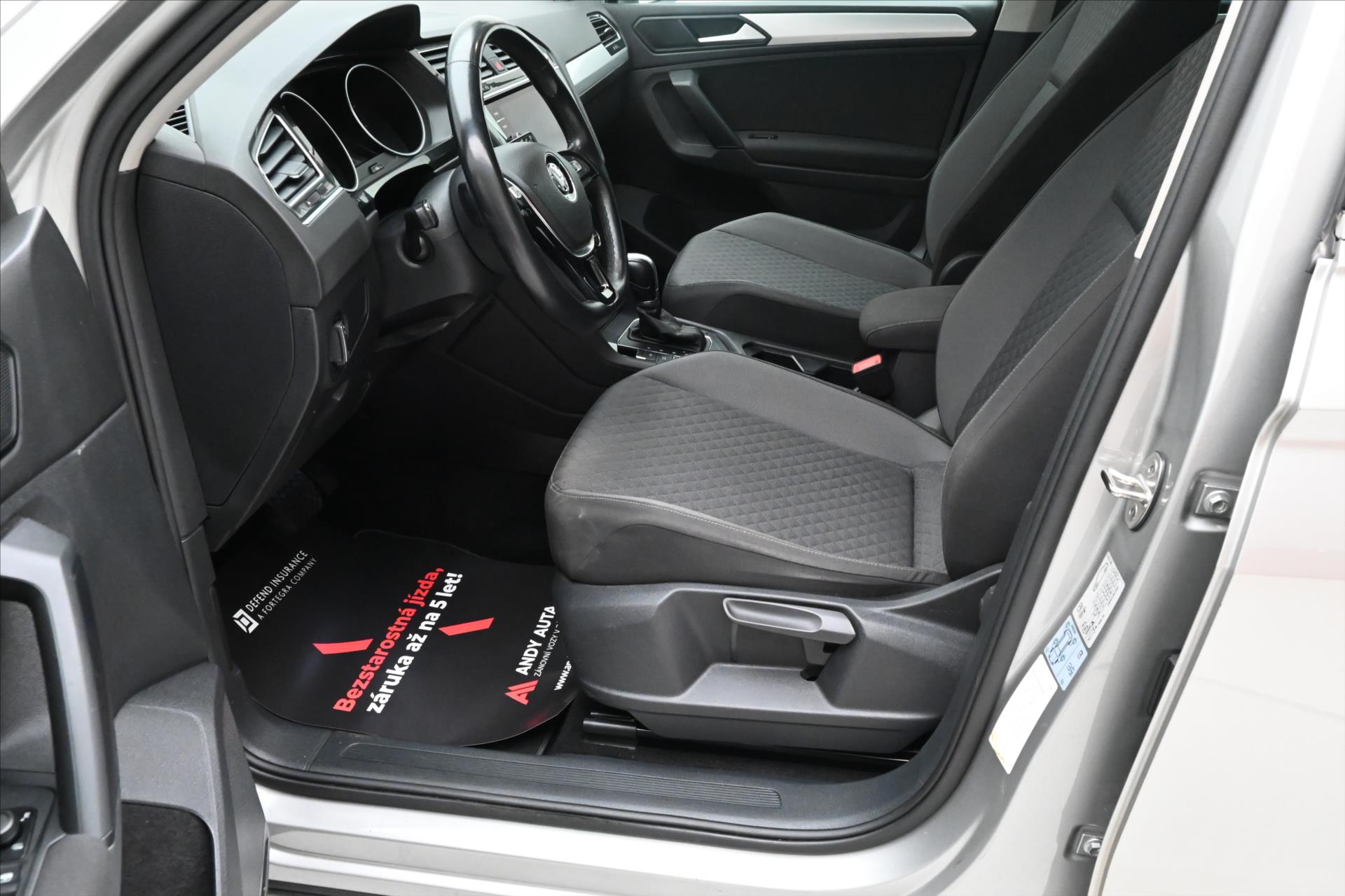 Hlavní fotografie vozu Volkswagen Tiguan 2,0 TDI 110kW DSG ACC Záruka až 5 let (12)