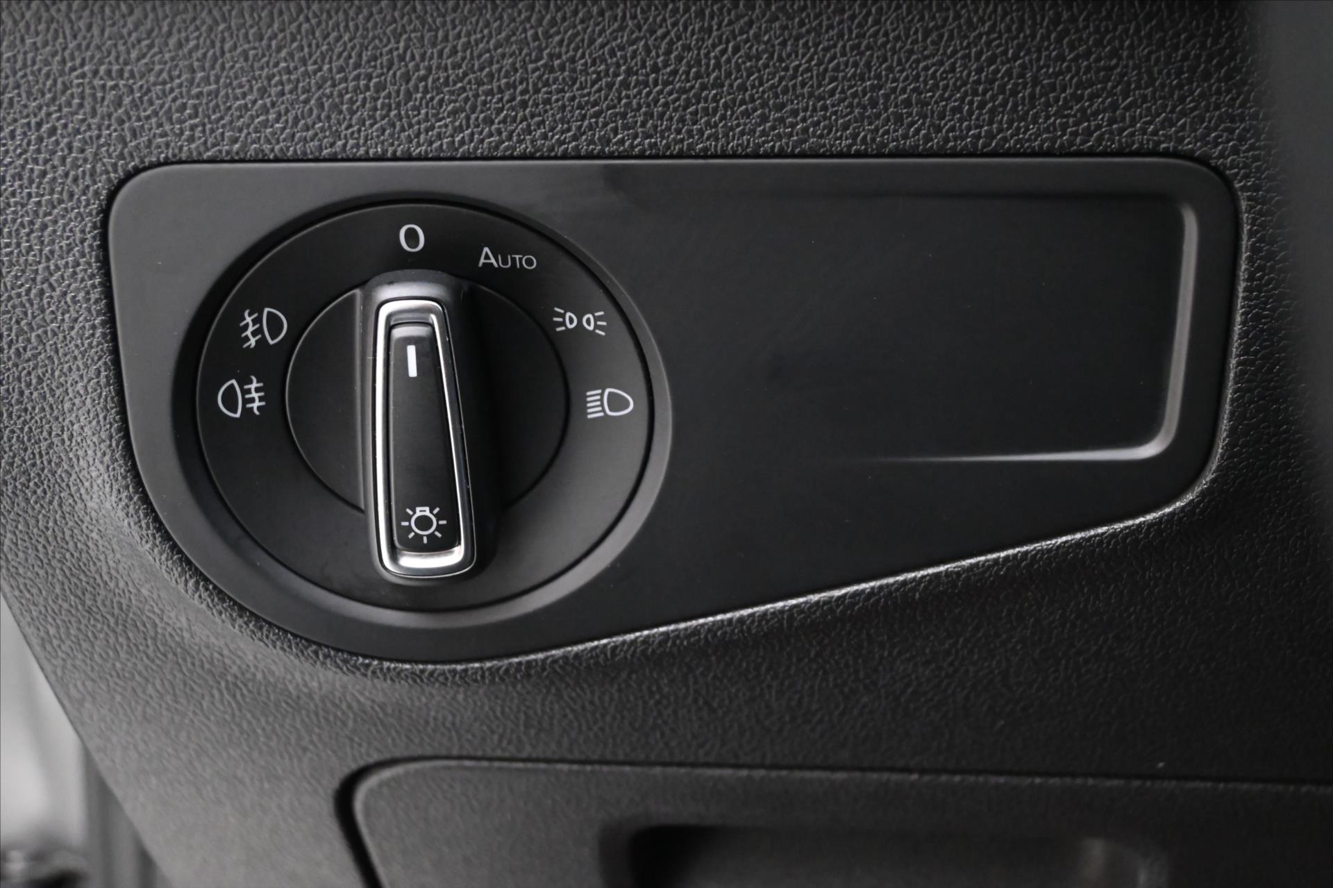 Hlavní fotografie vozu Volkswagen Tiguan 2,0 TDI 110kW DSG ACC Záruka až 5 let (27)