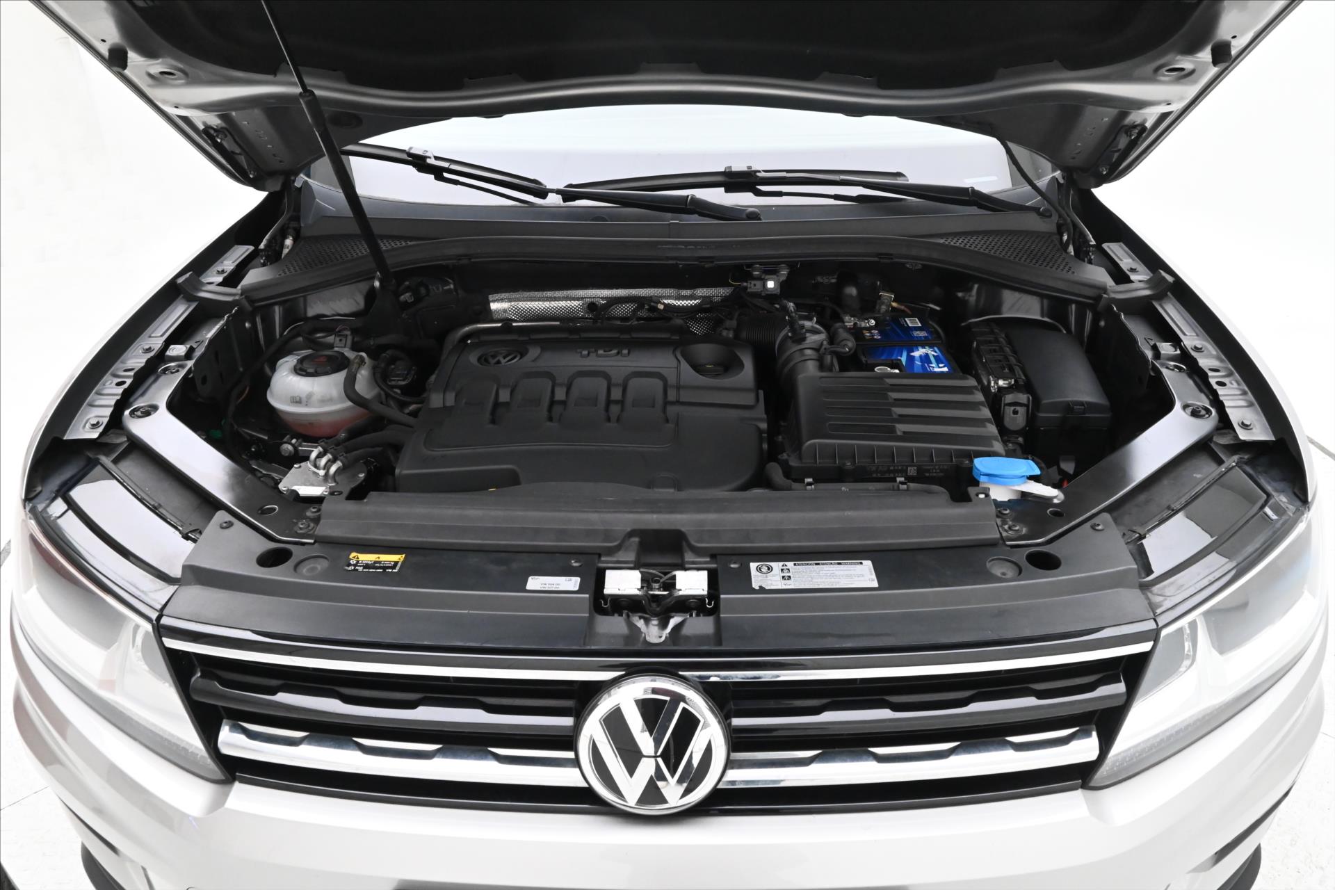 Hlavní fotografie vozu Volkswagen Tiguan 2,0 TDI 110kW DSG ACC Záruka až 5 let (8)