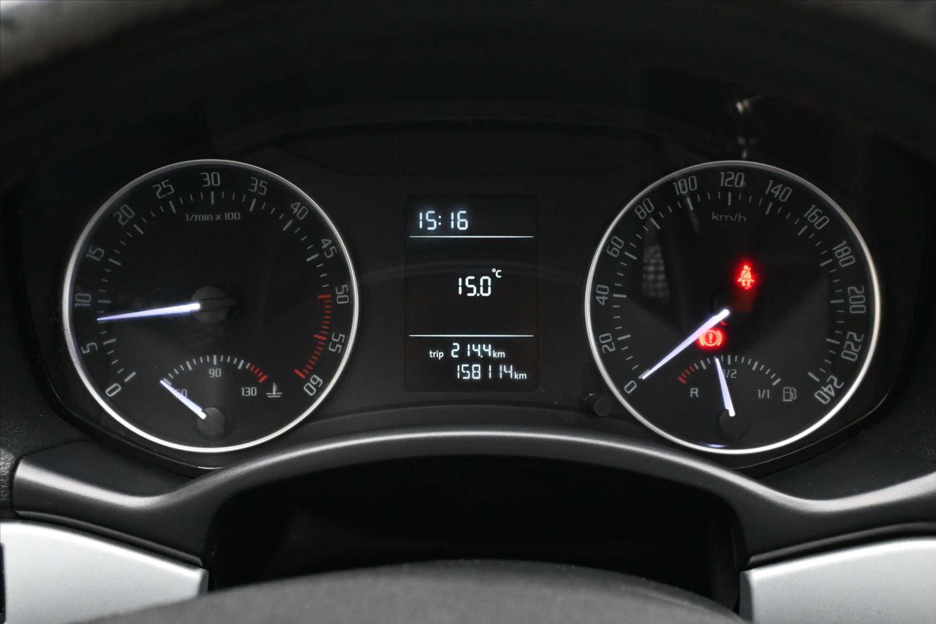 Hlavní fotografie vozu Škoda Octavia 1,6 TDI 77 kW AMBIENTE Tažné zařízení (15)