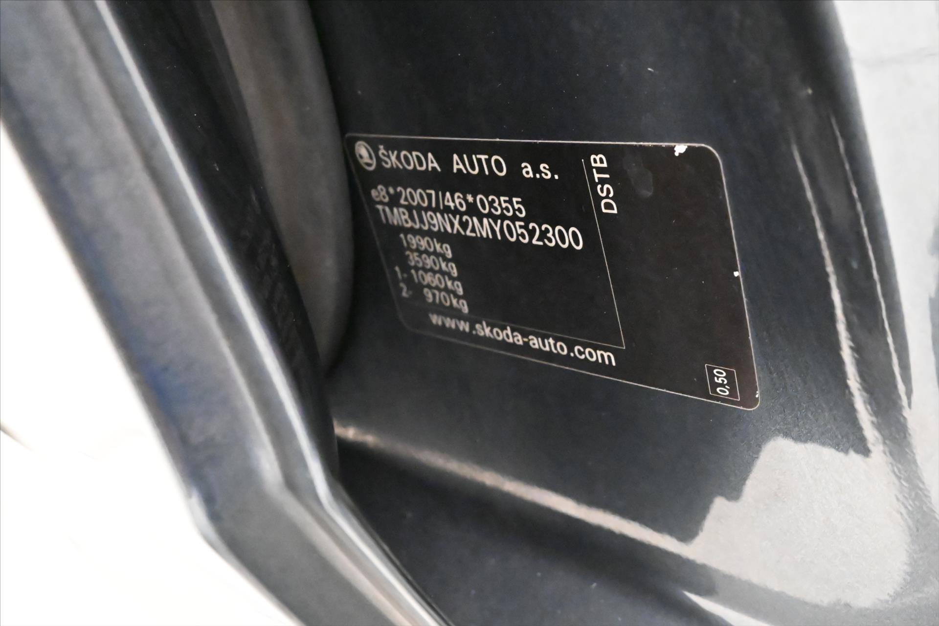 Hlavní fotografie vozu Škoda Octavia 2,0 TDI 110 kW DSG STYLE Záruka až 5 let (11)