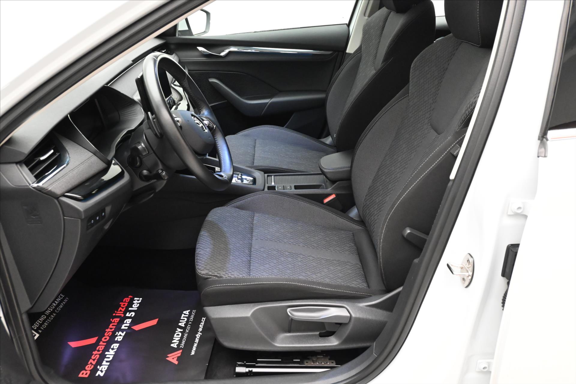 Hlavní fotografie vozu Škoda Octavia 2,0 TDI 110 kW DSG Style Záruka až 5 let (13)