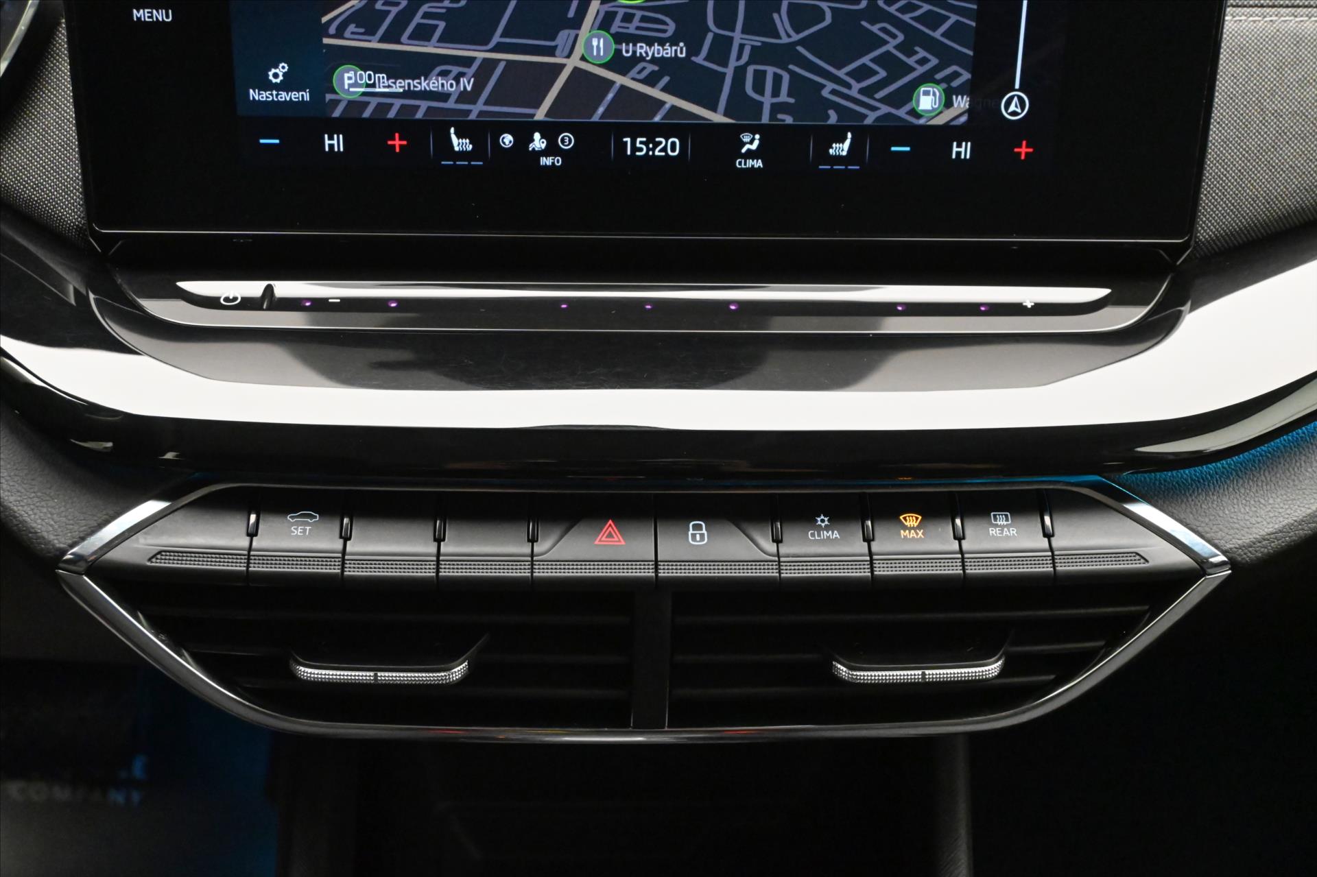 Hlavní fotografie vozu Škoda Octavia 2,0 TDI 110 kW DSG Style Záruka až 5 let (20)