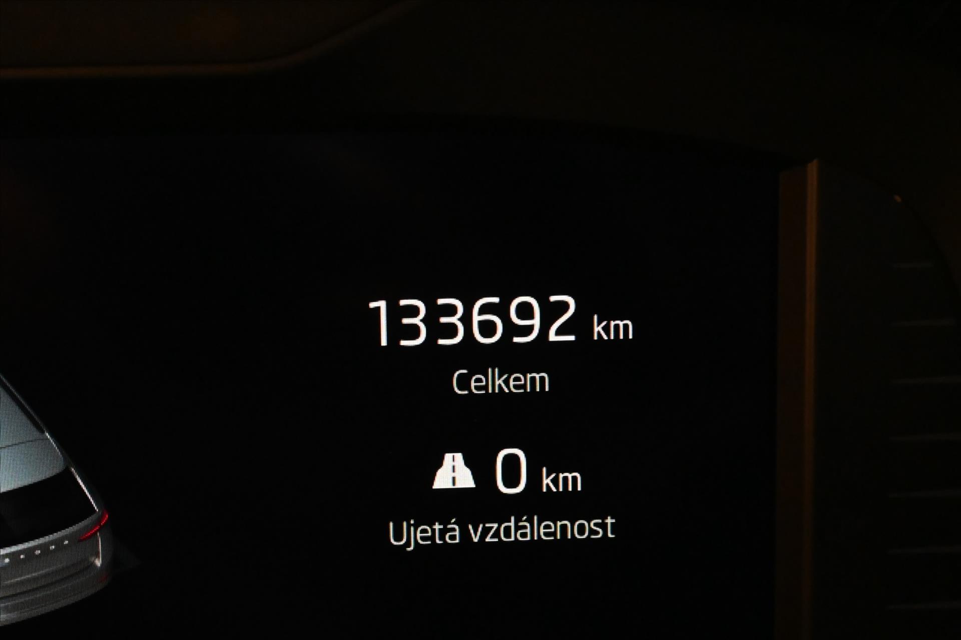 Hlavní fotografie vozu Škoda Octavia 2,0 TDI 110kW Style DSG Záruka až 5 let (16)