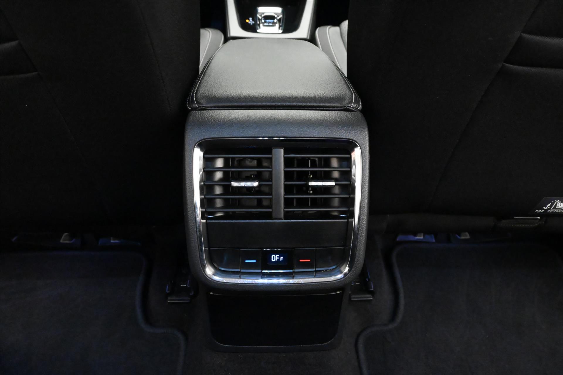 Hlavní fotografie vozu Škoda Octavia 2,0 TDI 110kW Style DSG Záruka až 5 let (20)