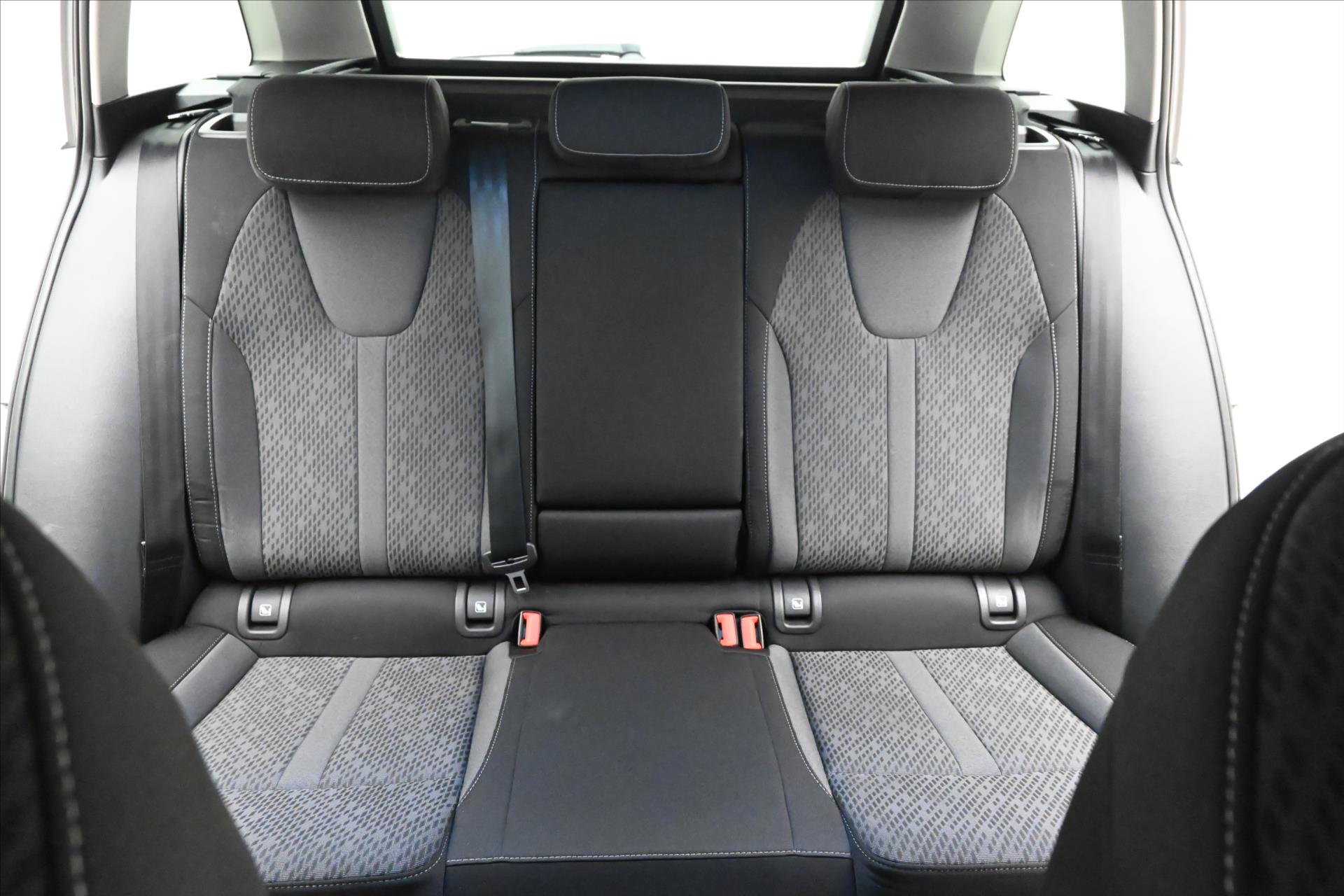 Hlavní fotografie vozu Škoda Octavia 2,0 TDI 110kW Style DSG Záruka až 5 let (26)