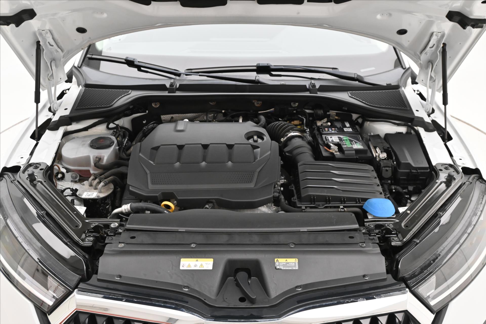 Hlavní fotografie vozu Škoda Octavia 2,0 TDI 110kW Style DSG Záruka až 5 let (8)