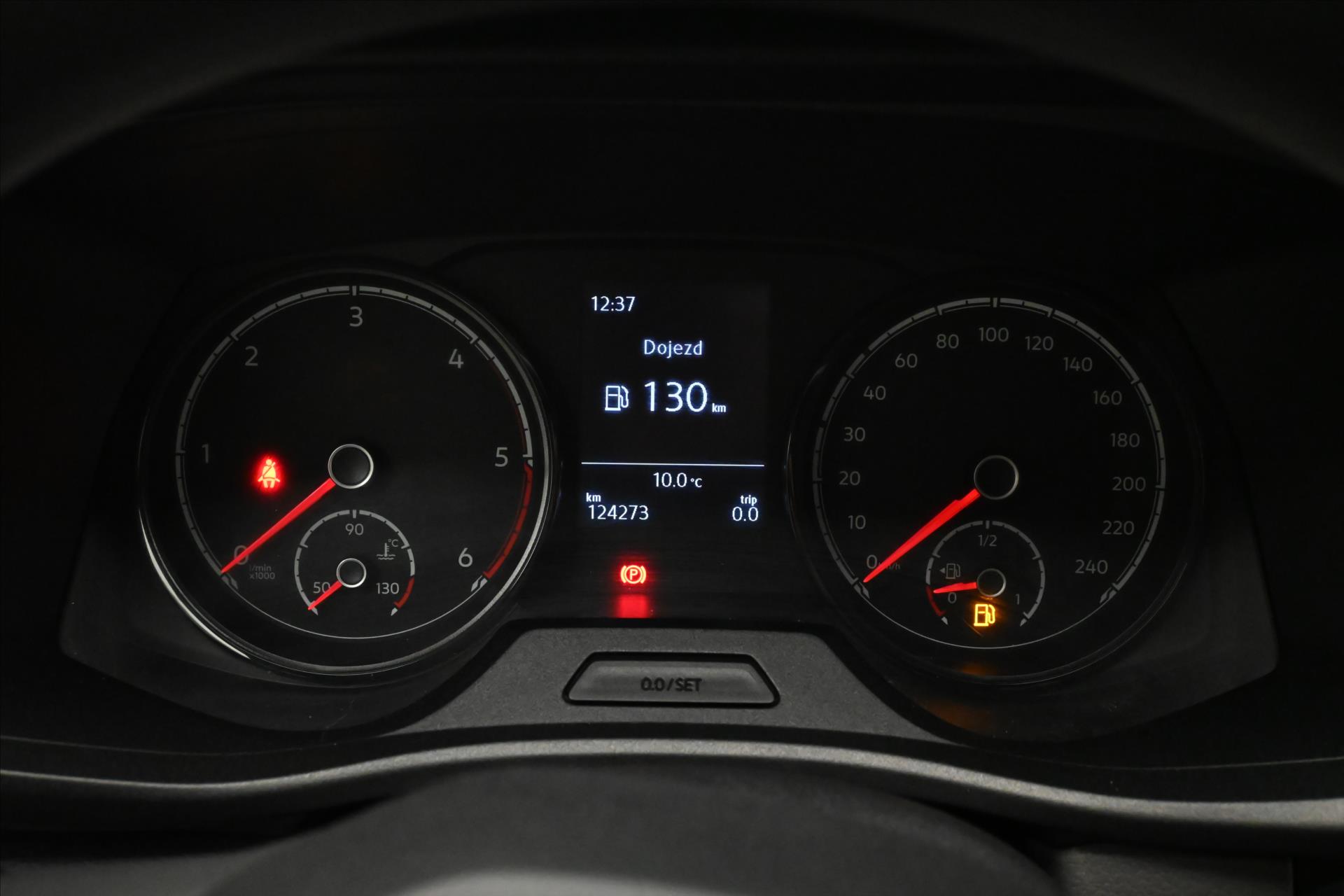 Hlavní fotografie vozu Volkswagen Transporter 2,0 TDI 110kW LONG TAŽNÉ ZAŘÍZENÍ Záruka až 5 let (14)