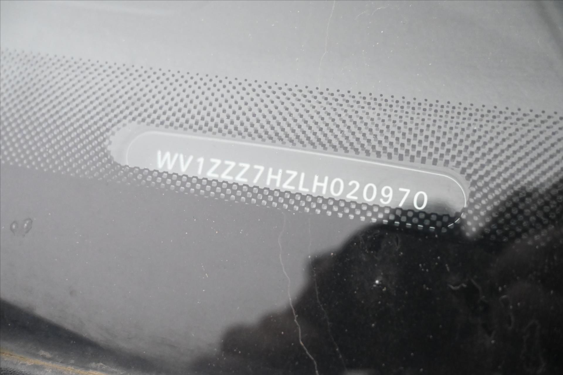 Hlavní fotografie vozu Volkswagen Transporter 2,0 TDI 110kW LONG VŮZ PŘIPRAVUJEME K PRODEJI (3)