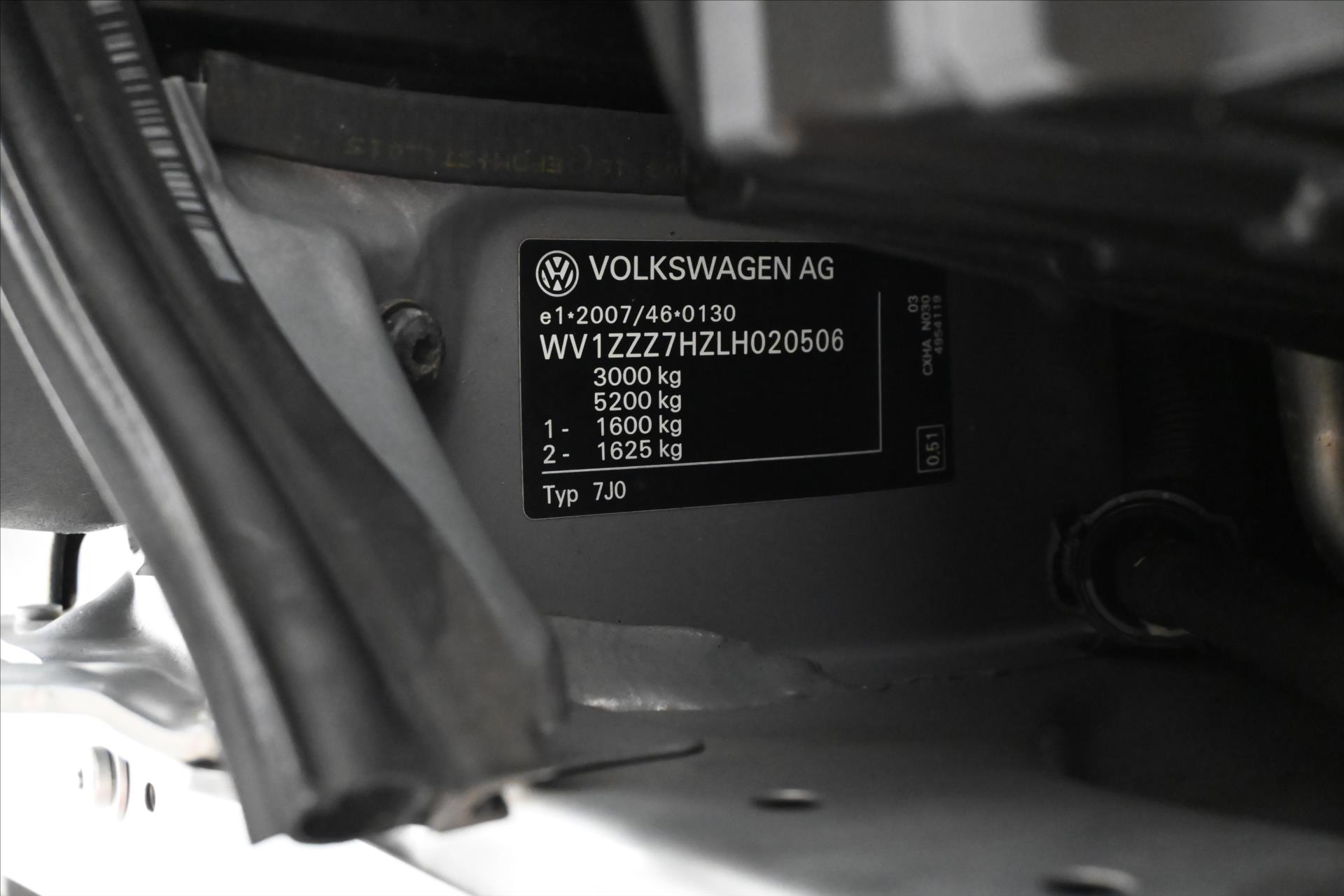 Hlavní fotografie vozu Volkswagen Transporter 2,0 TDI 110 kW Long TZ Tempomat Záruka až 5 let (12)