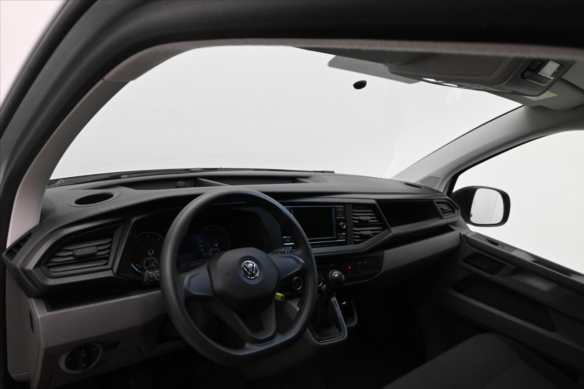 Hlavní fotografie vozu Volkswagen Transporter 2,0 TDI 110 kW Long TZ Tempomat Záruka až 5 let (15)