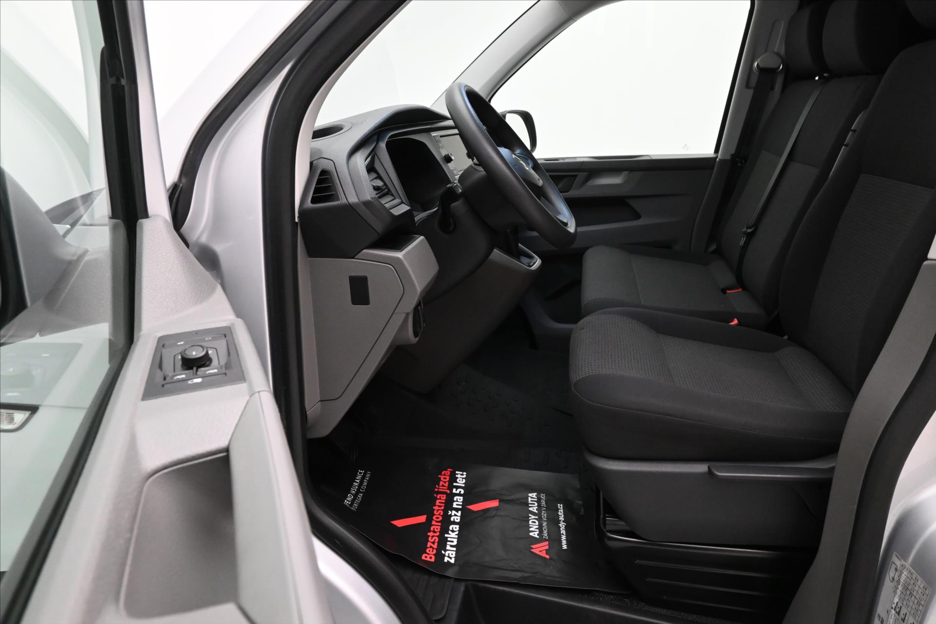 Hlavní fotografie vozu Volkswagen Transporter 2,0 TDI 110kW LONG TZ TEMPOMAT Záruka až 5 let (12)