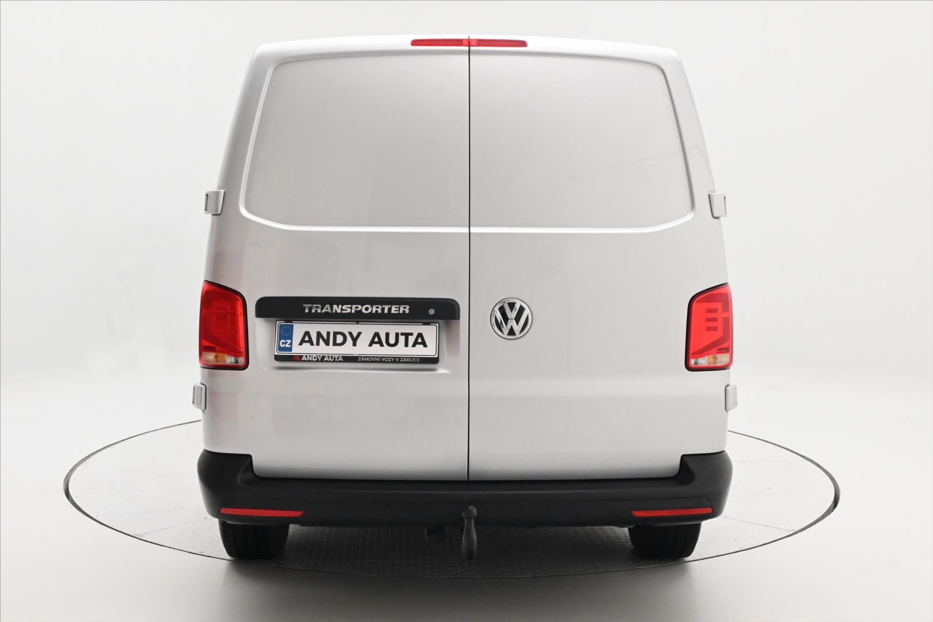 Hlavní fotografie vozu Volkswagen Transporter 2,0 TDI 110kW LONG TAŽNÉ ZAŘÍZENÍ Záruka až 5 let (5)