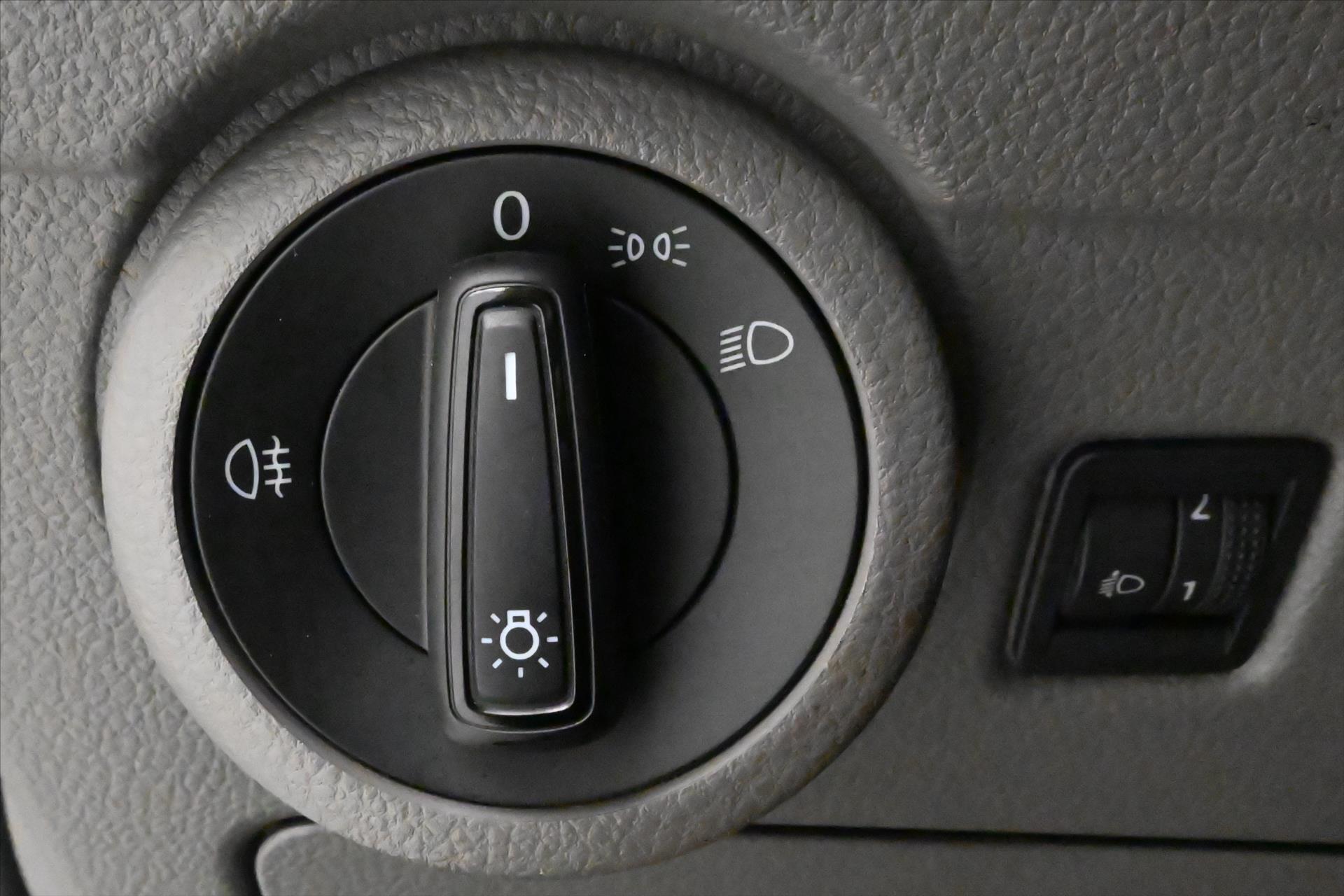 Hlavní fotografie vozu Volkswagen Transporter 2,0 TDI 110kW Long Tažné Záruka až 5 let (21)