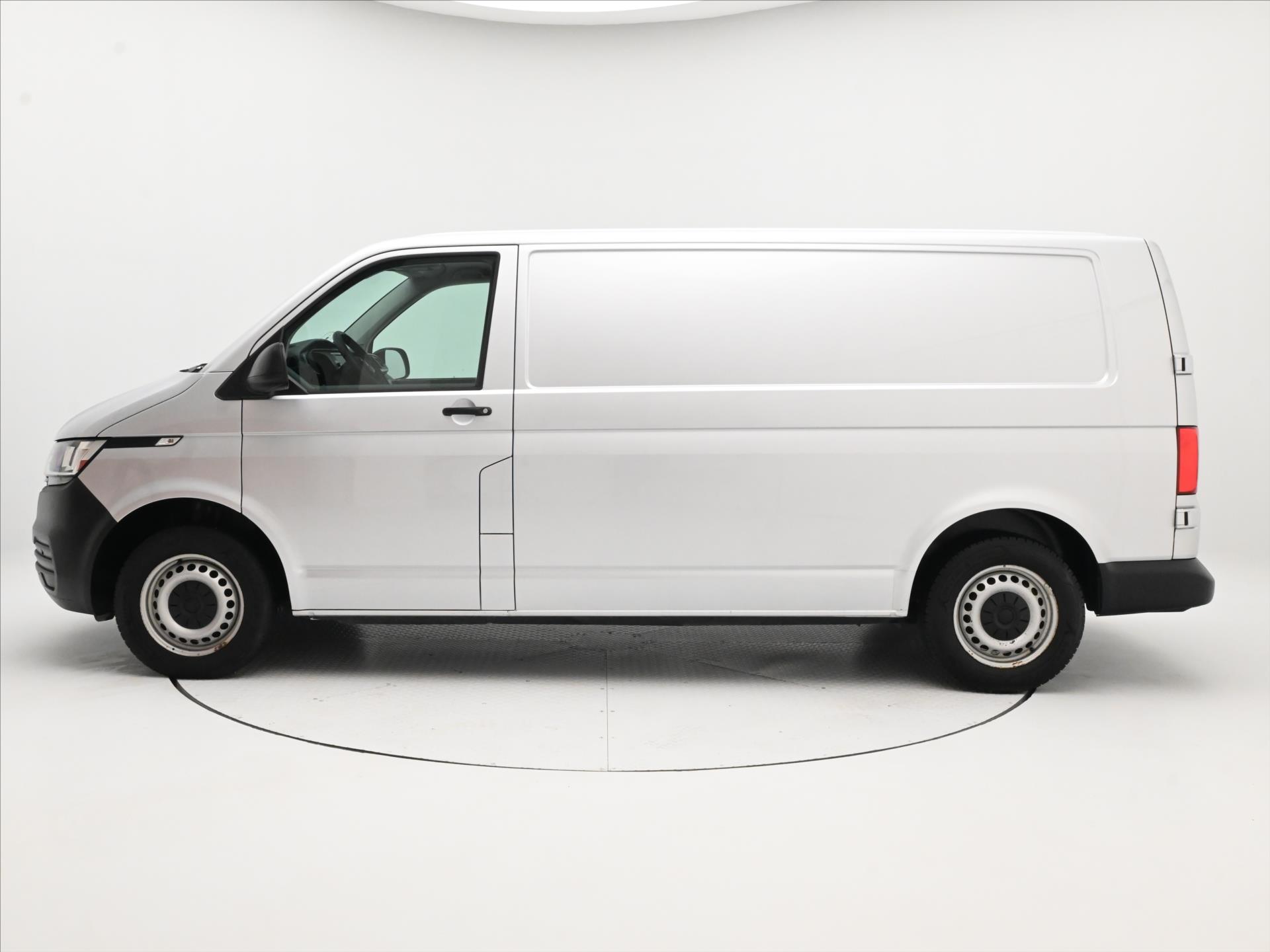 Hlavní fotografie vozu Volkswagen Transporter 2,0 TDI 110kW Long Tažné Záruka až 5 let (8)