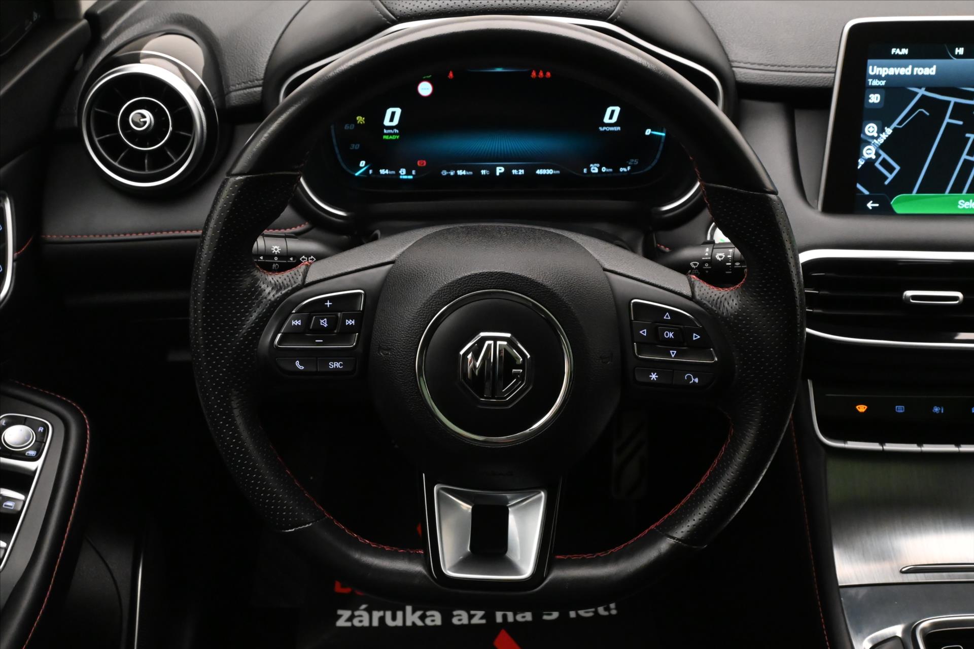 Hlavní fotografie vozu MG eHS 1,5 TGI PHEV 119 kW Panorama Záruka až 5 let (18)