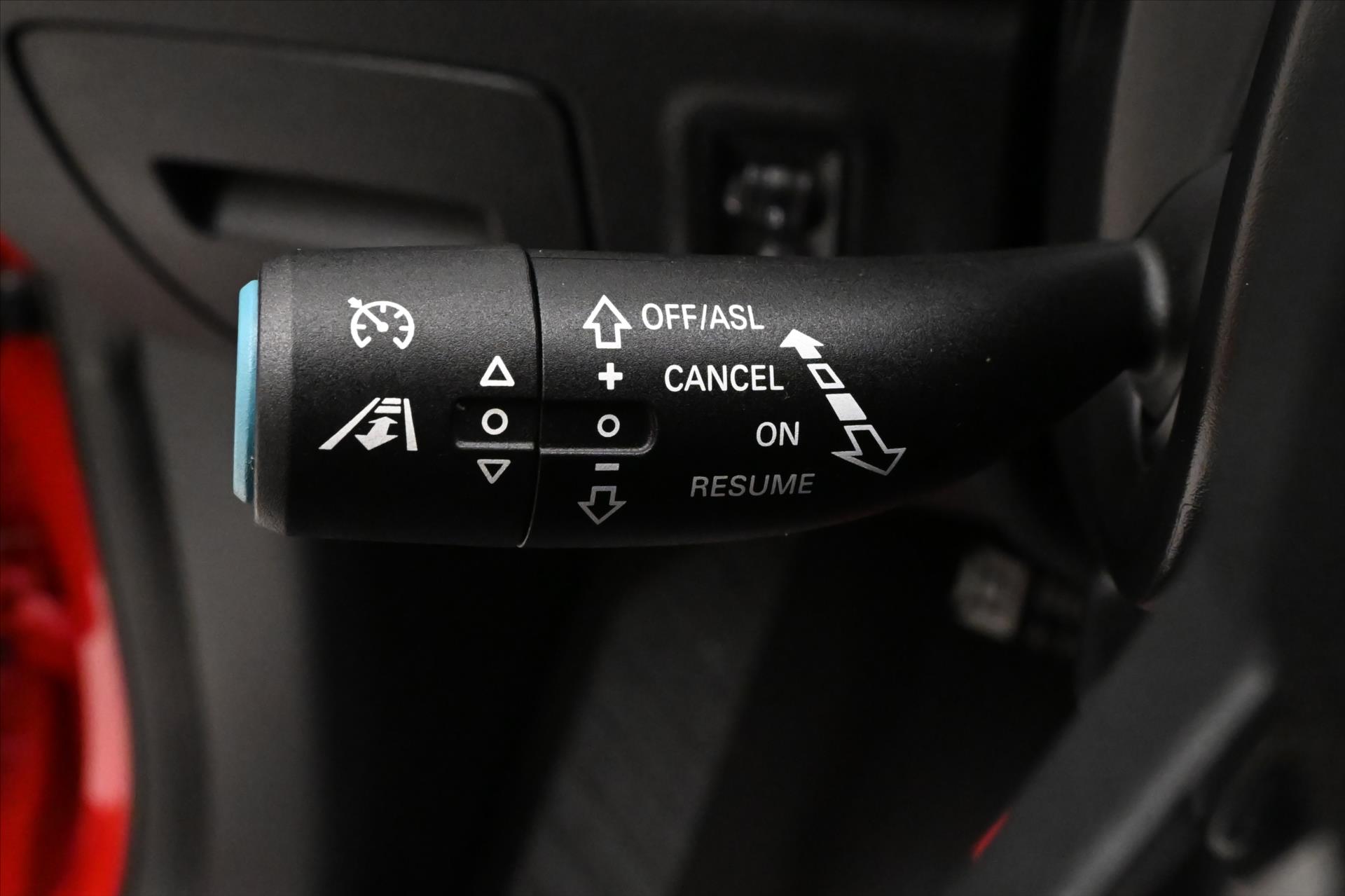 Hlavní fotografie vozu MG eHS 1,5 TGI PHEV 119 kW Panorama Záruka až 5 let (22)