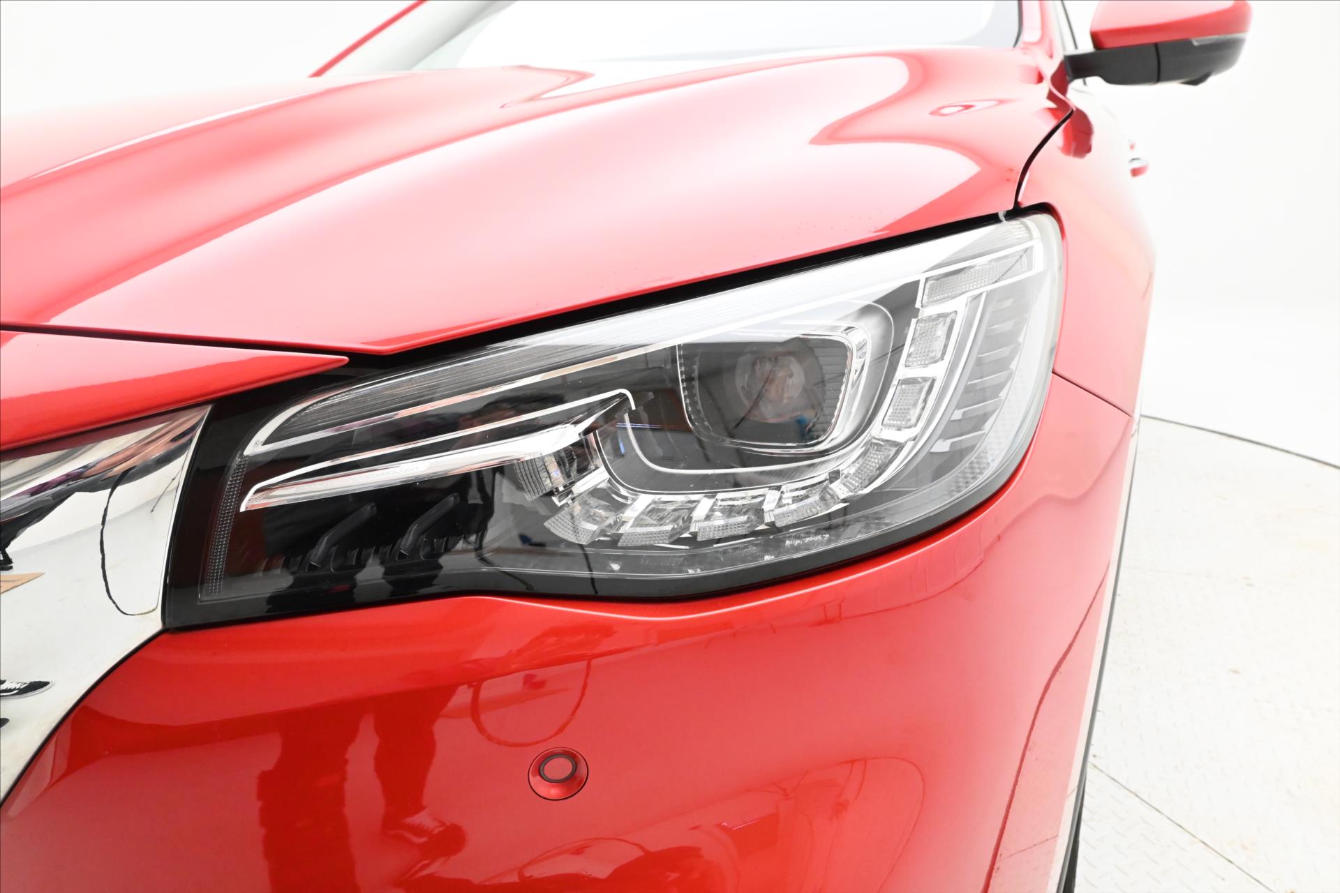 Hlavní fotografie vozu MG eHS 1,5 TGI Plug-in Hybrid 119 kW Panorama Záruka až 5 let (28)