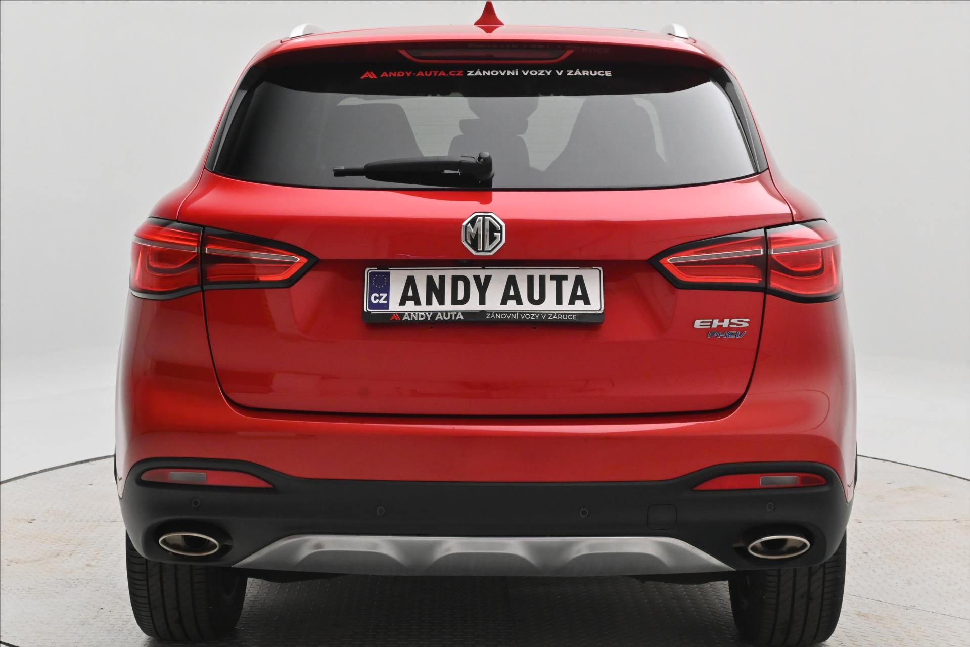 Hlavní fotografie vozu MG eHS 1,5 TGI Plug-in Hybrid 119 kW Panorama Záruka až 5 let (6)