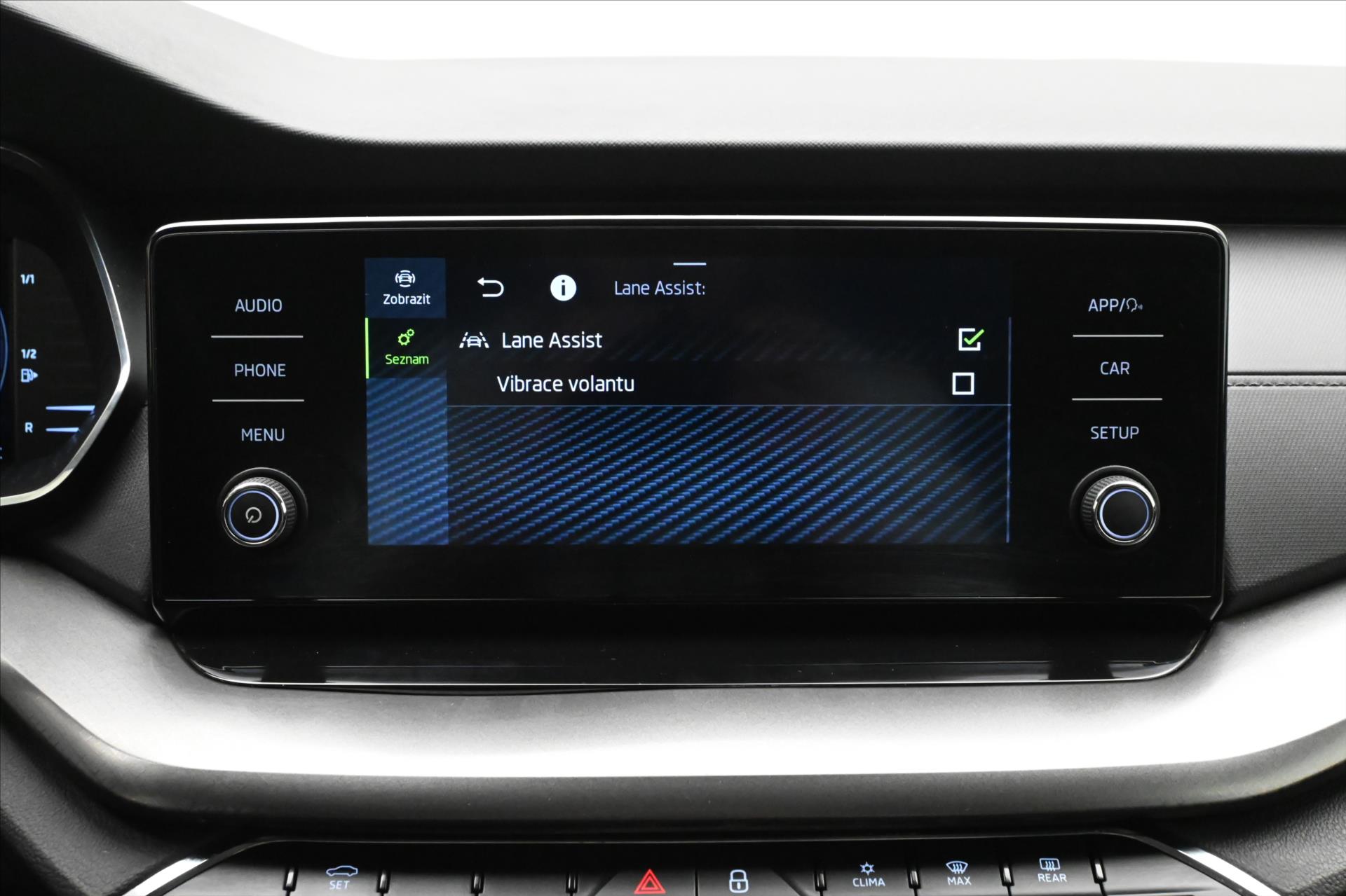 Hlavní fotografie vozu Škoda Octavia 2,0 TDI 85 kW AMBITION Záruka až 5 let (19)