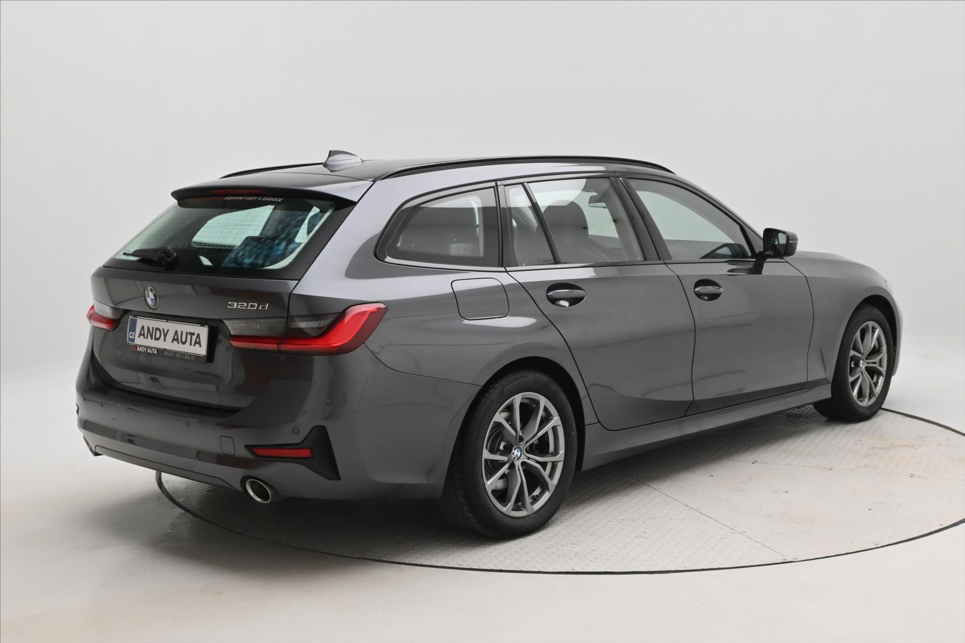 Hlavní fotografie vozu BMW Řada 3 2,0 320d 140 kW Steptronic Sport Záruka až 5 let (5)