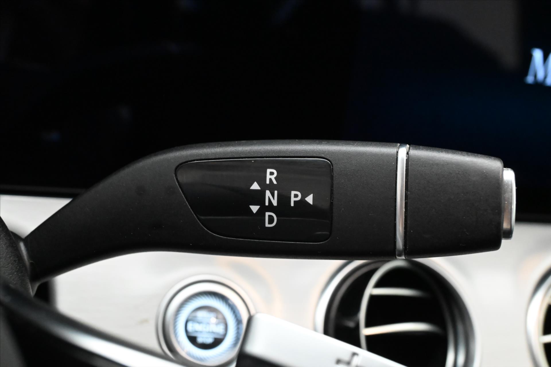 Hlavní fotografie vozu Mercedes-Benz Třídy E 2,0 300de 225 kW 9Gtronic Záruka až 5 let (21)