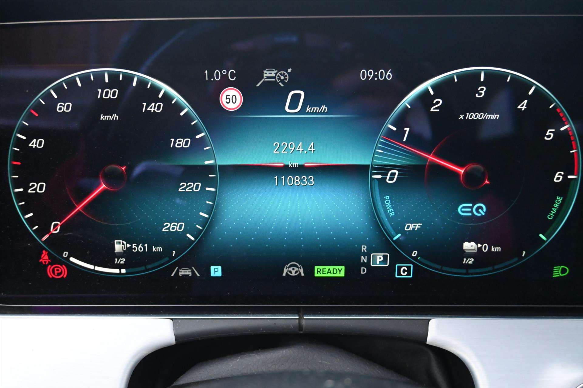 Main photo of the car Mercedes-Benz Class e 2.0 300de 225kW 9Gtronic WE ARE PREPARING THE CAR FOR SALE (3)