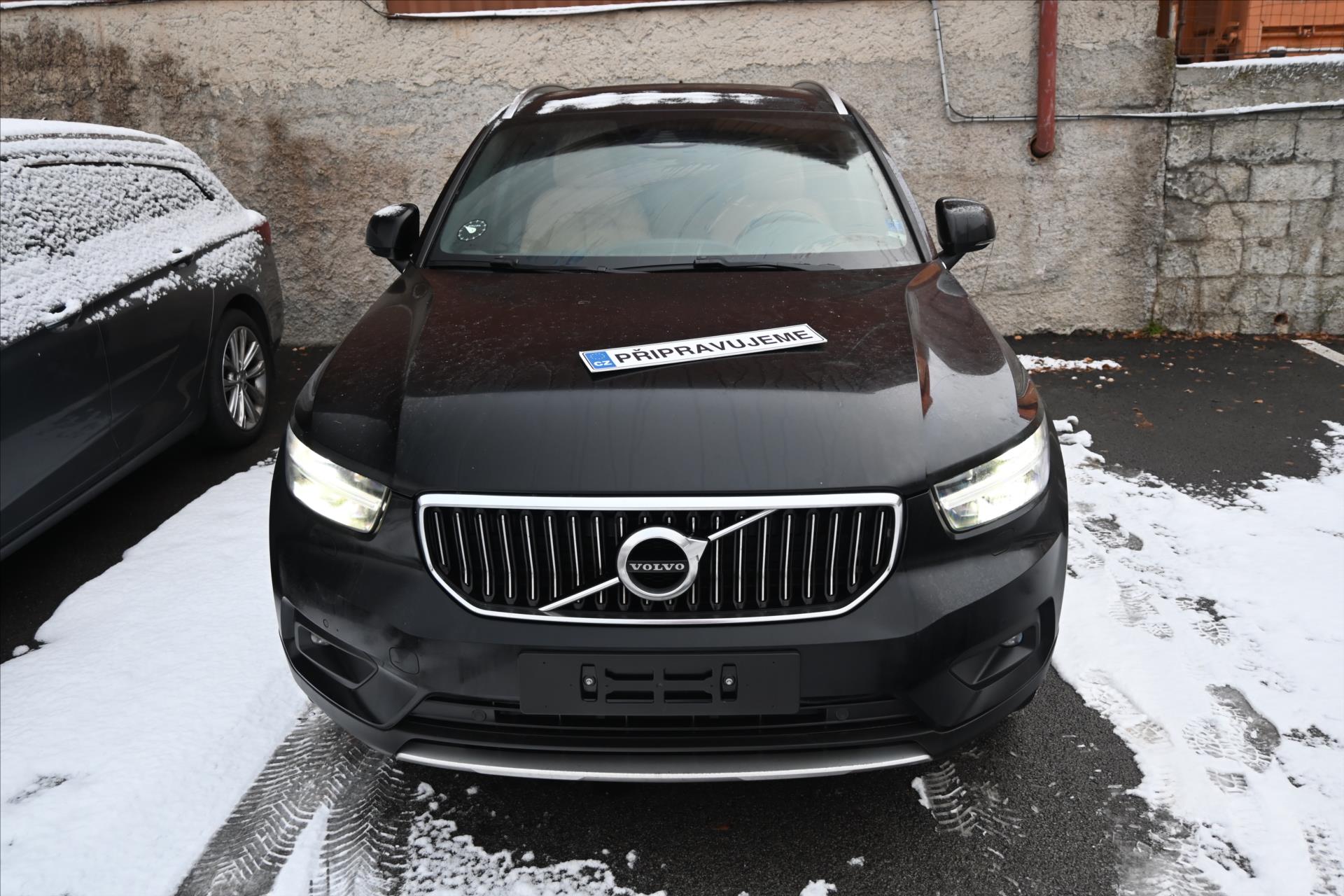 Volvo XC40 2.0 D4 AWD AT8 WE ARE PREPARING THE CAR FOR SALE