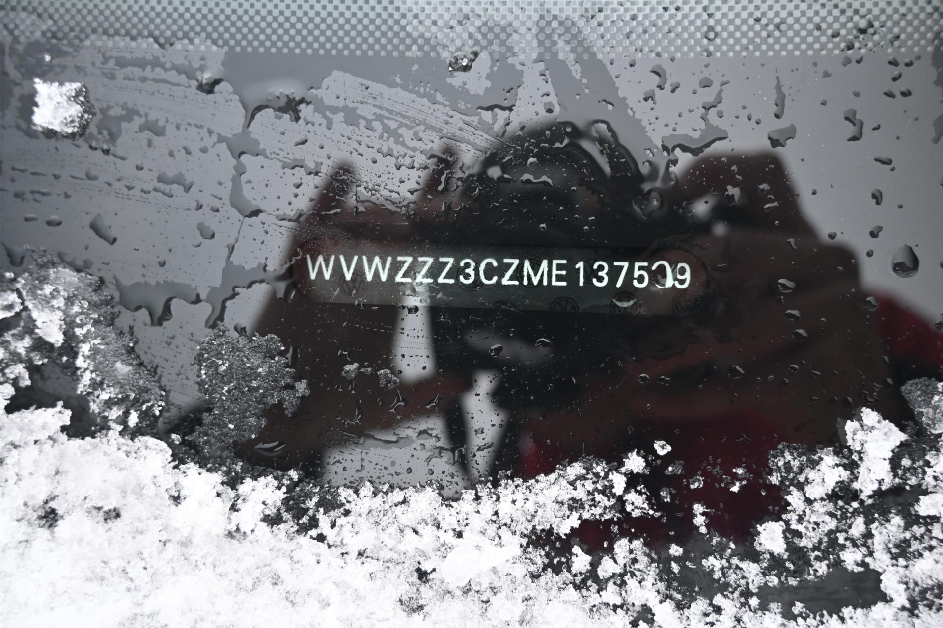 Main photo of the car Volkswagen Passat 1.4 GTE 160 kW DSG WE ARE PREPARING THE CAR FOR SALE (1)