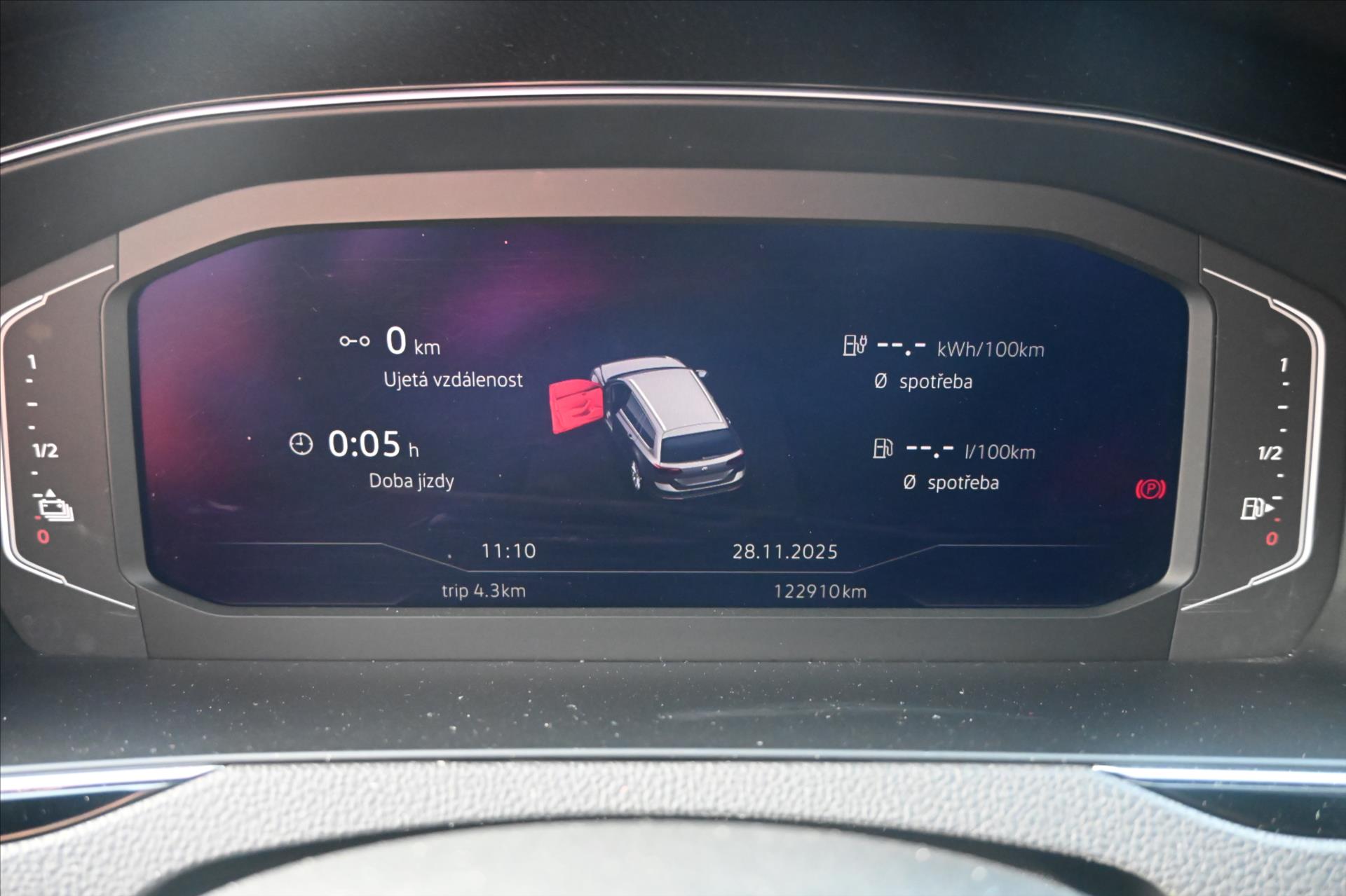 Main photo of the car Volkswagen Passat 1.4 GTE 160 kW DSG WE ARE PREPARING THE CAR FOR SALE (3)