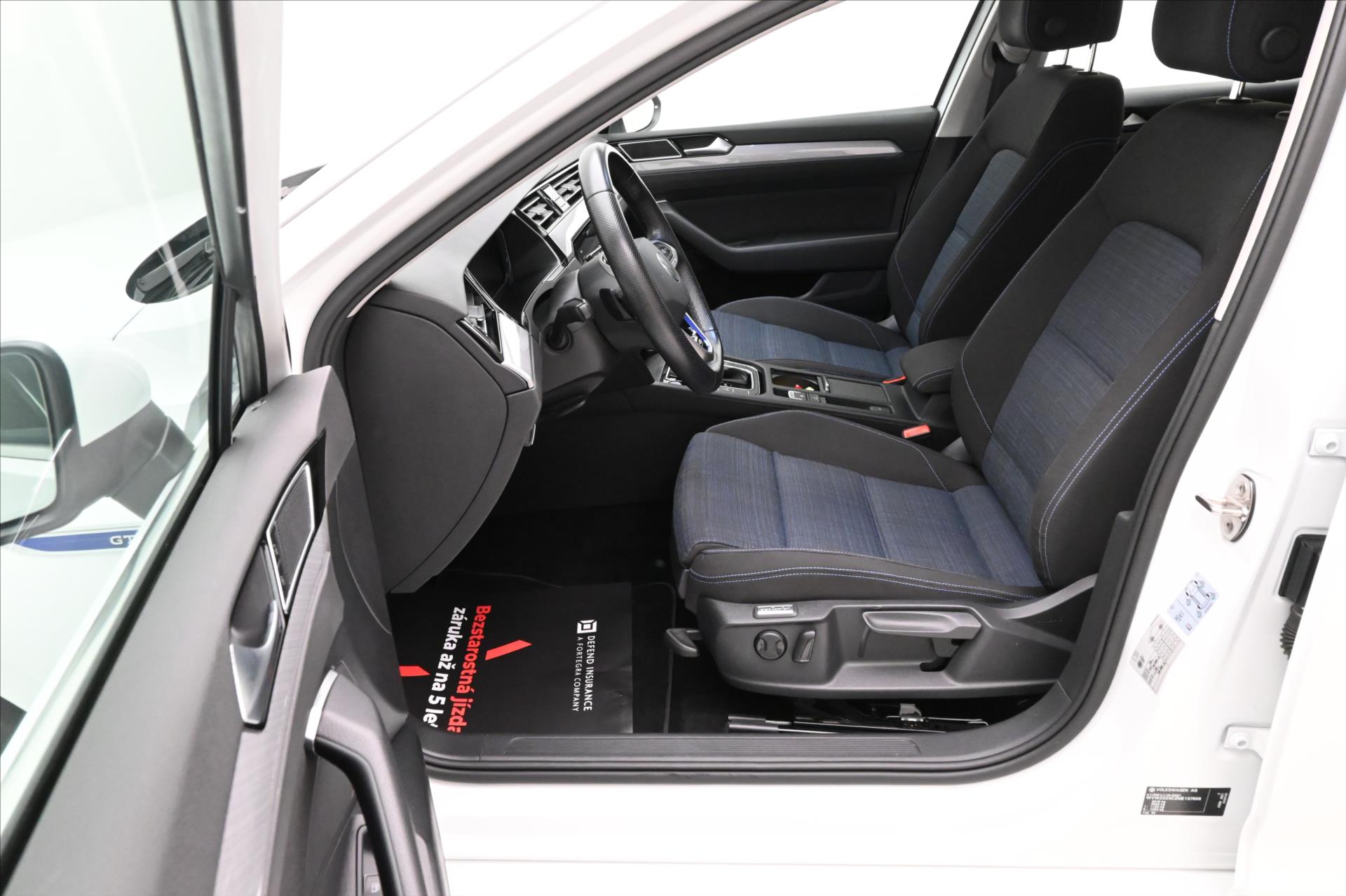 Hlavní fotografie vozu Volkswagen Passat 1,4 GTE 160 kW DSG Záruka až 5 let (13)