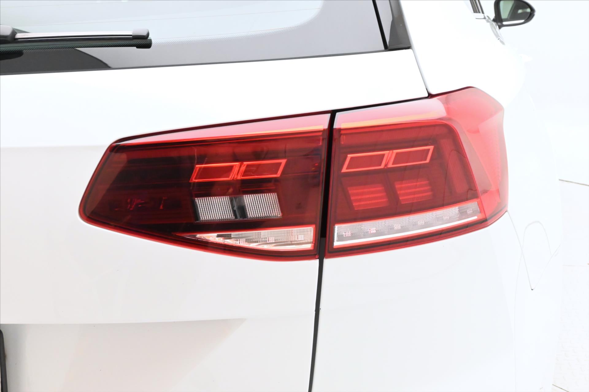 Hlavní fotografie vozu Volkswagen Passat 1,4 GTE 160 kW DSG Záruka až 5 let (34)