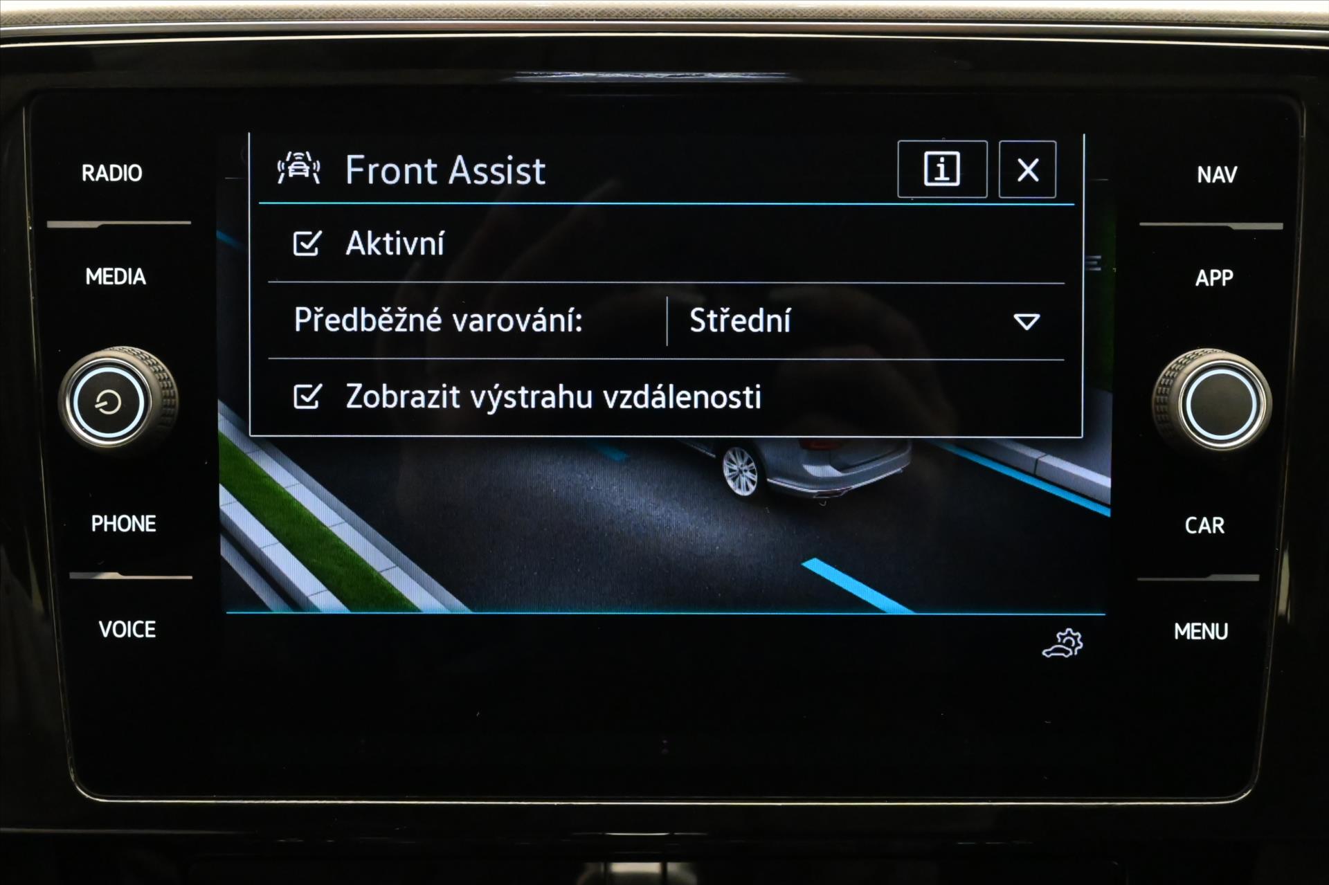 Hlavní fotografie vozu Volkswagen Passat 1,4 GTE 160 KW DSG Business Záruka až 5 let (21)