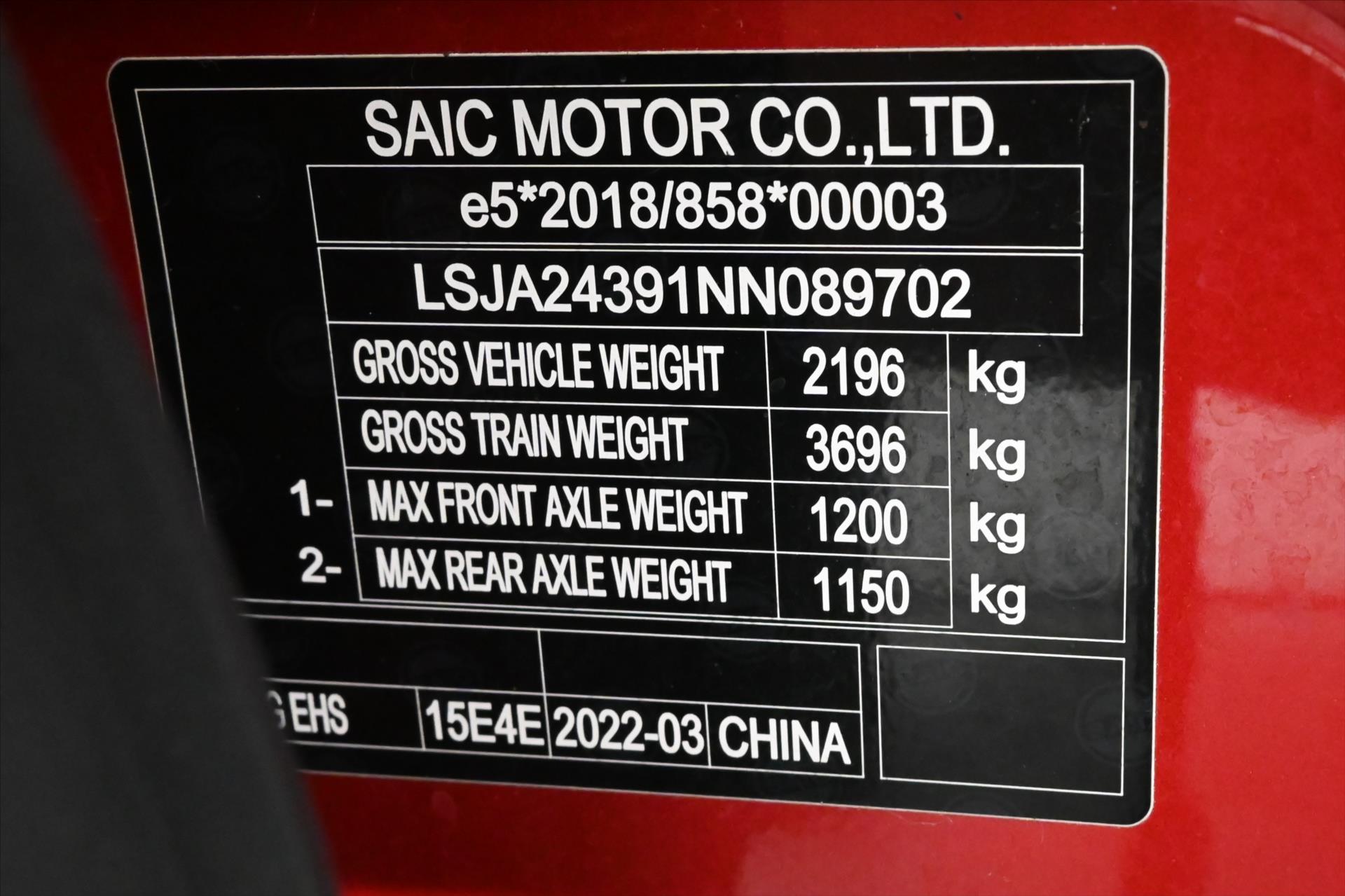 Hlavní fotografie vozu MG eHS 1,5 TGI PHEV 119 kW AT Comfort Záruka až 5 let (12)