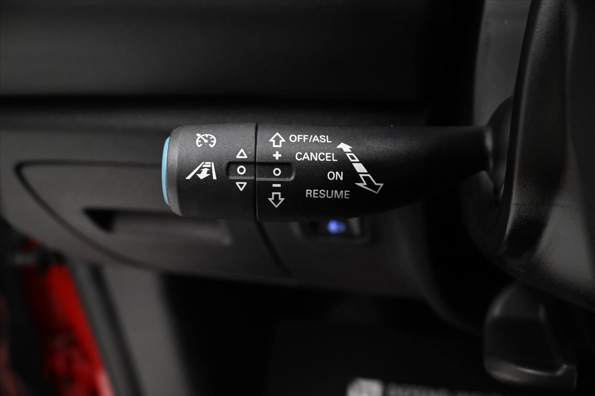 Hlavní fotografie vozu MG eHS 1,5 TGI PHEV 119 kW AT Comfort Záruka až 5 let (22)